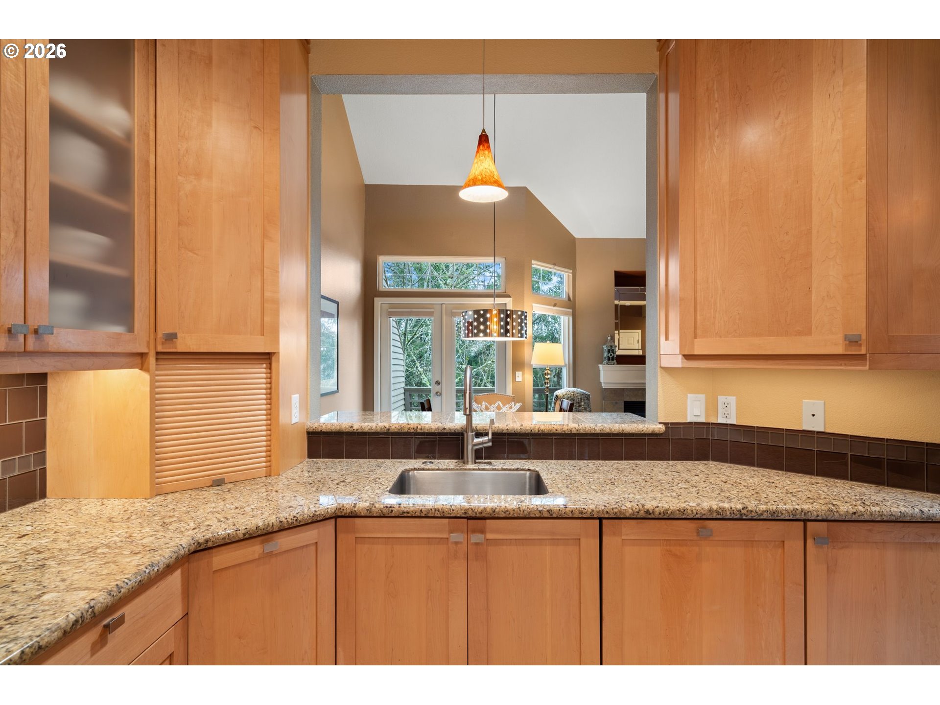 Photo #5: 108962486 Listing: Photo #5