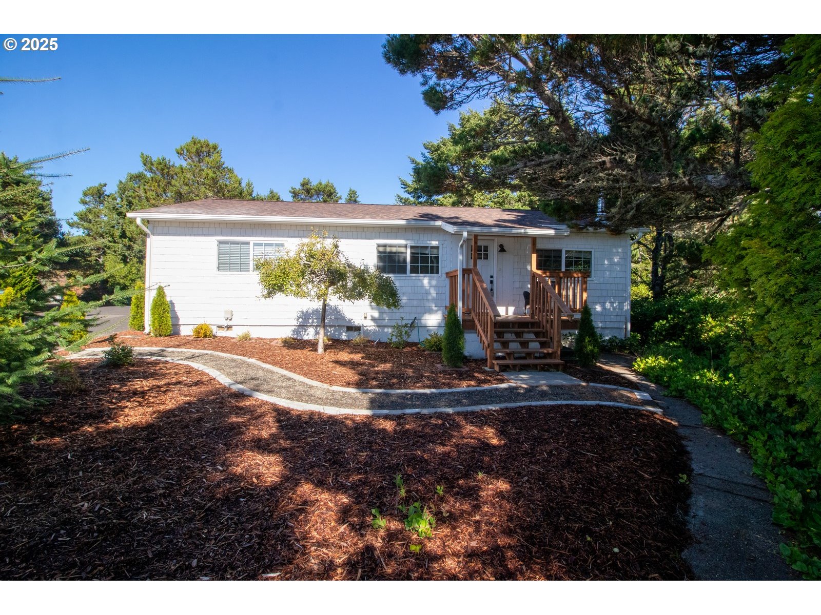 1495 8TH ST, Florence, OR, 97439