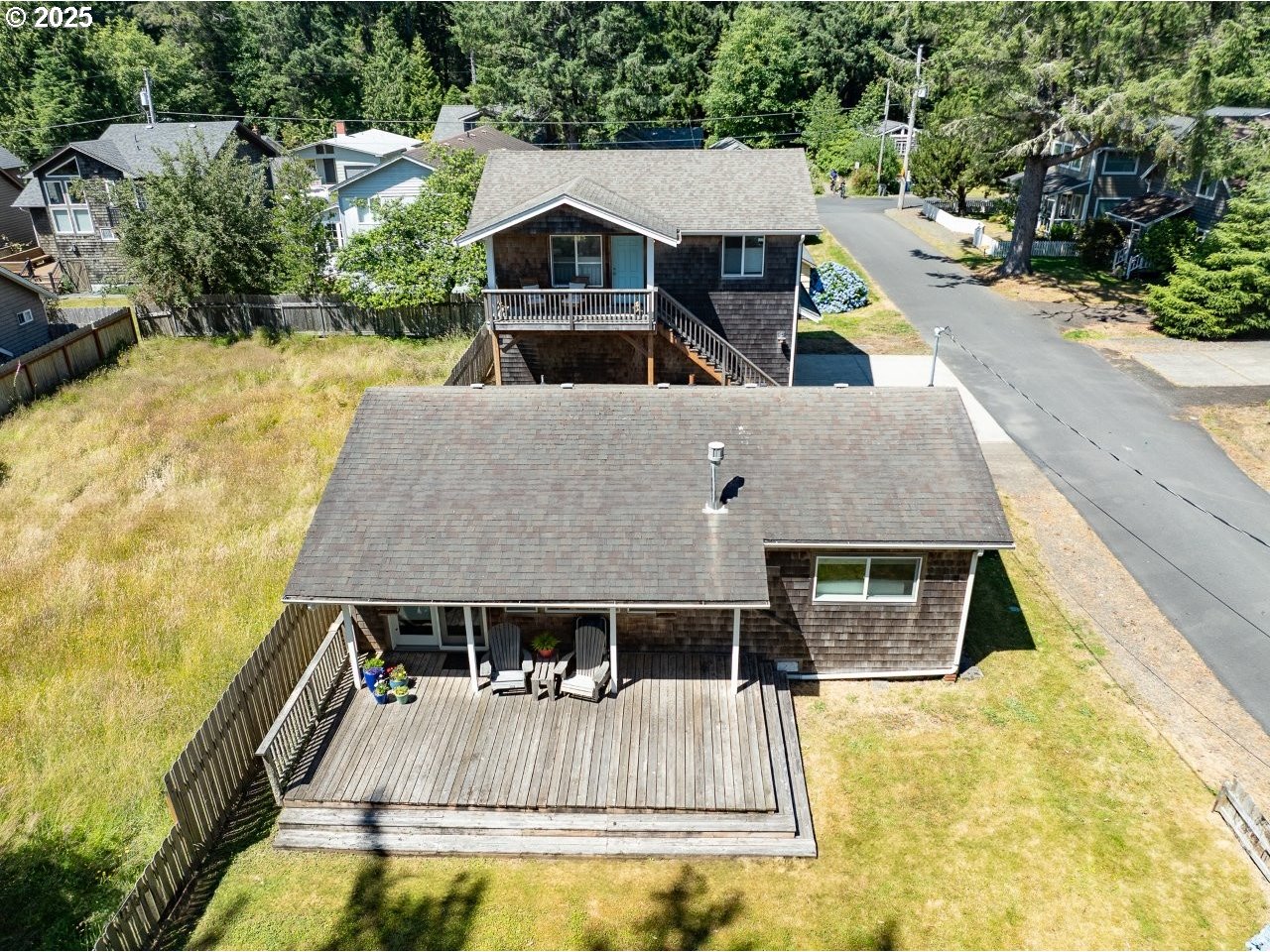 296 E JACKSON ST, Cannon Beach, OR, 97110