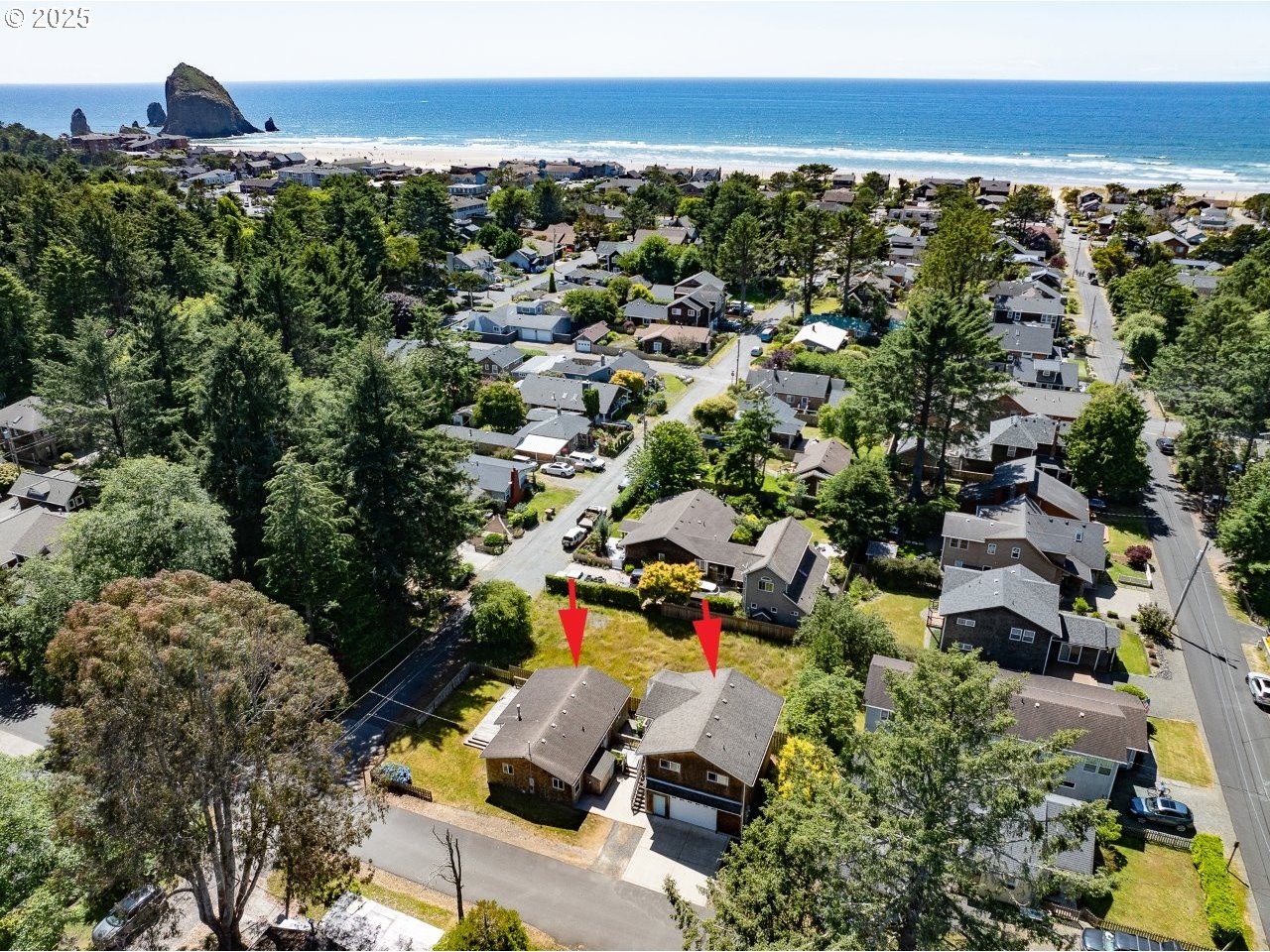 296 E JACKSON ST, Cannon Beach, OR, 97110