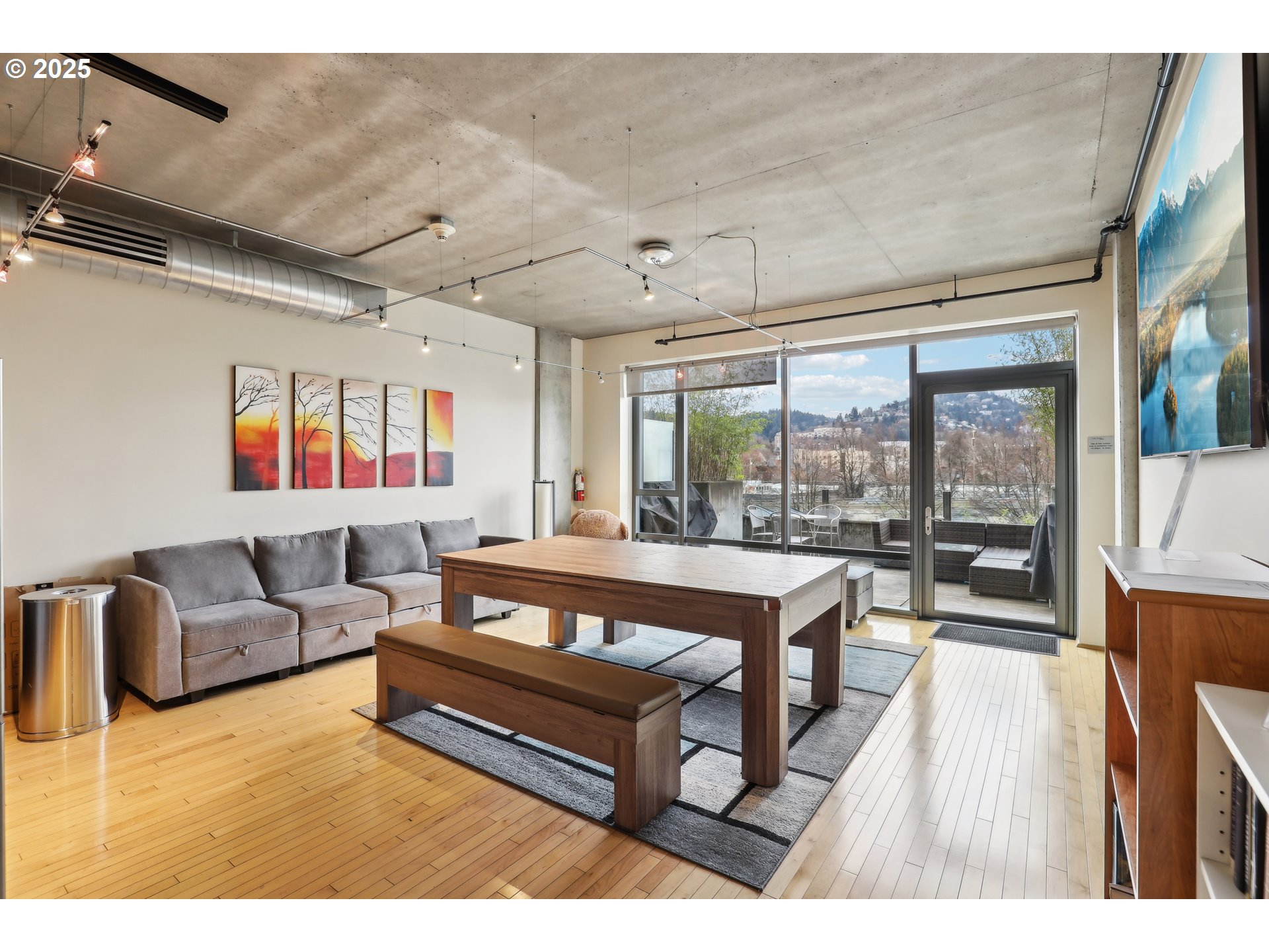 Photo #15: 110684373 Listing: Photo #15
