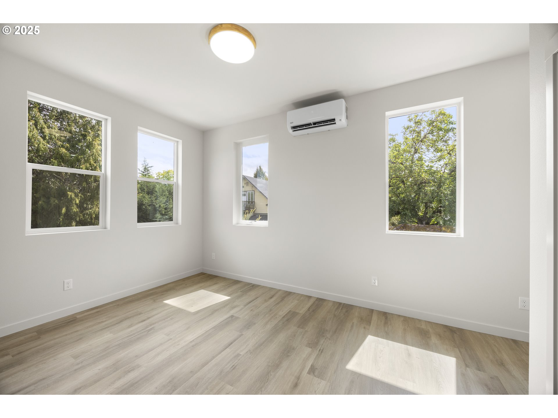 Photo #14: 111055007 Listing: Photo #14