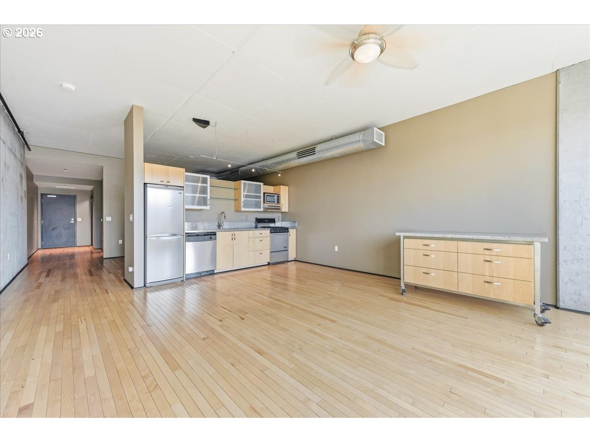 Photo #11: 111498719 Listing: Photo #11