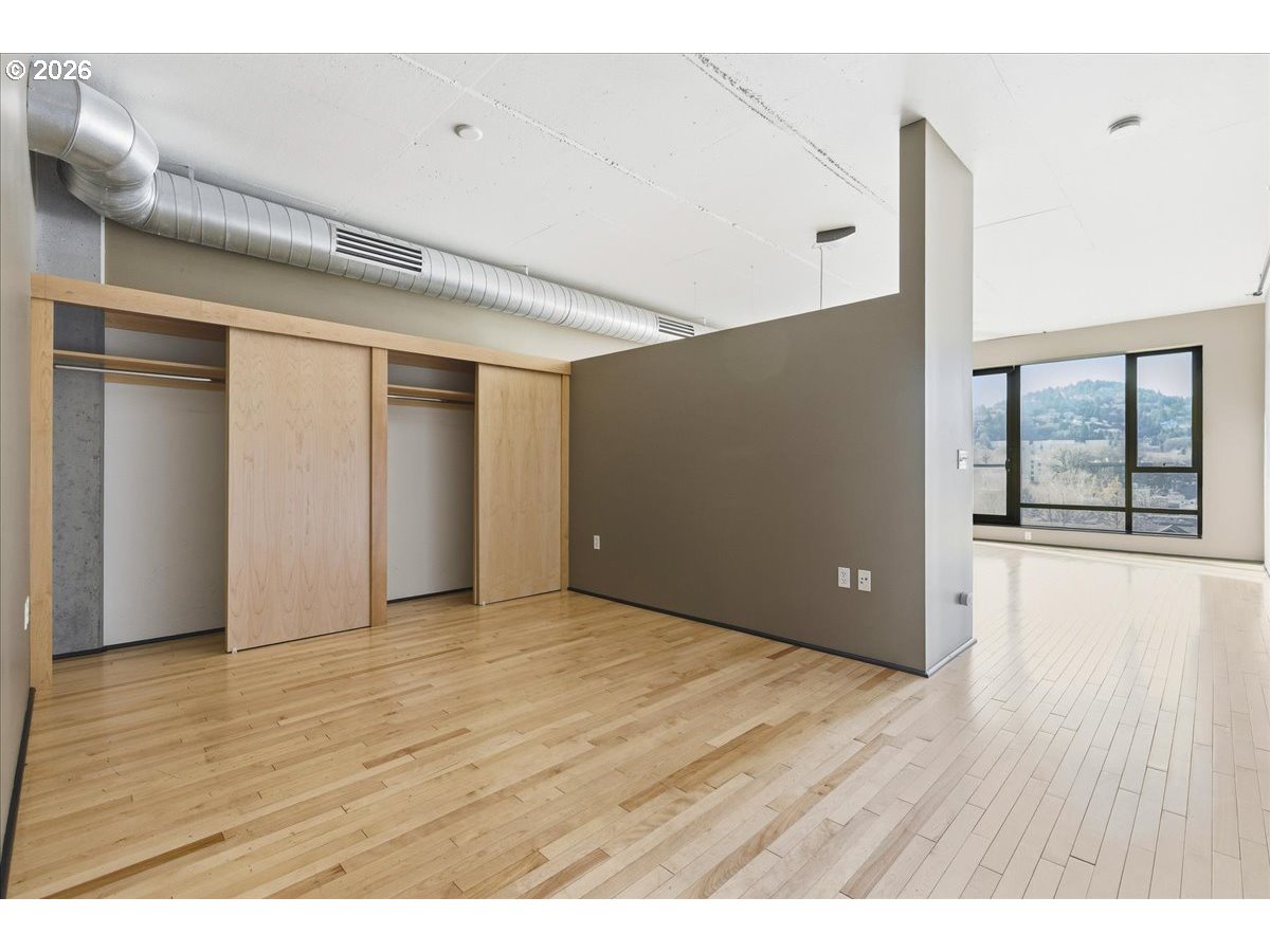 Photo #7: 111498719 Listing: Photo #7