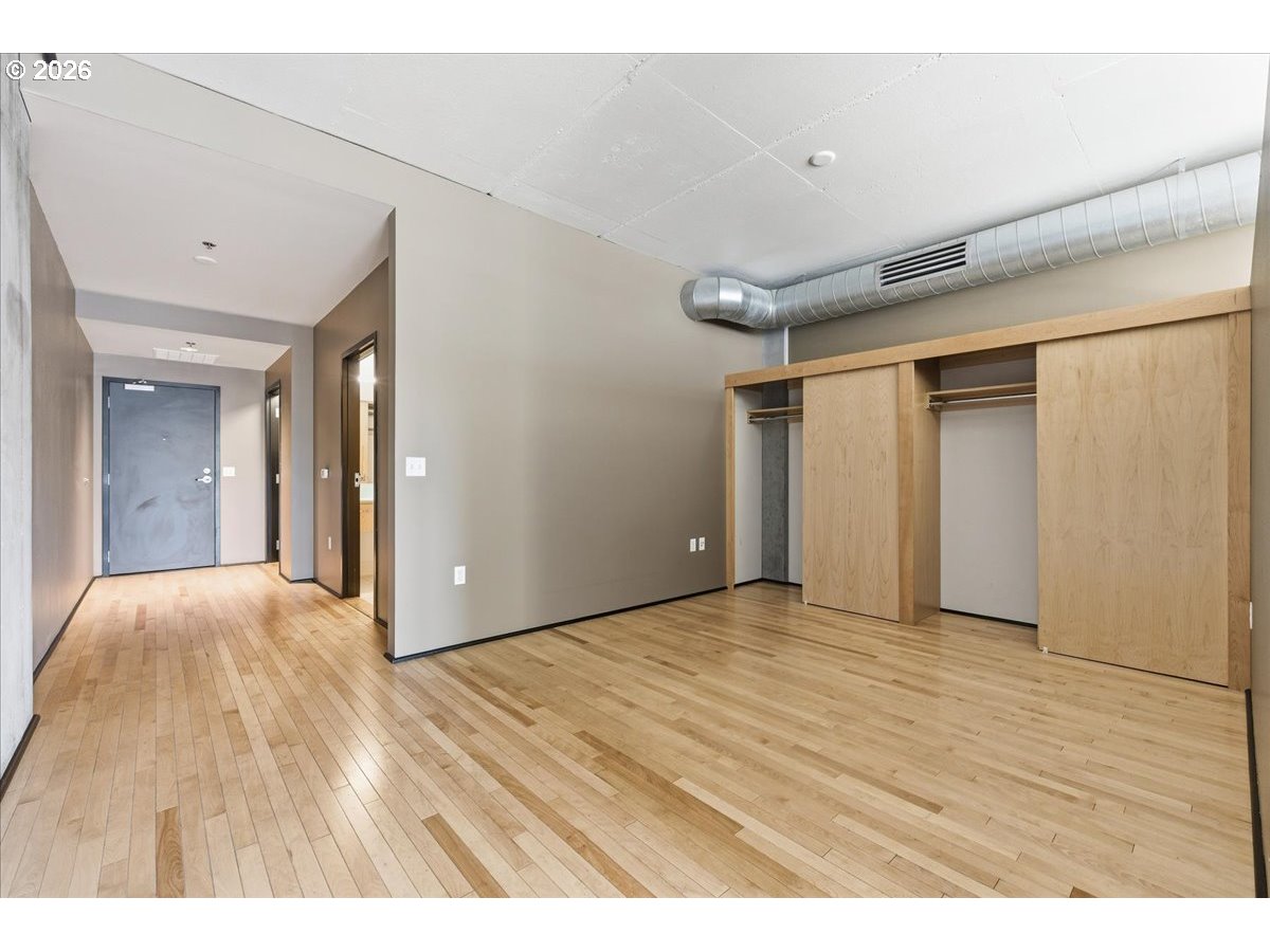 Photo #9: 111498719 Listing: Photo #9