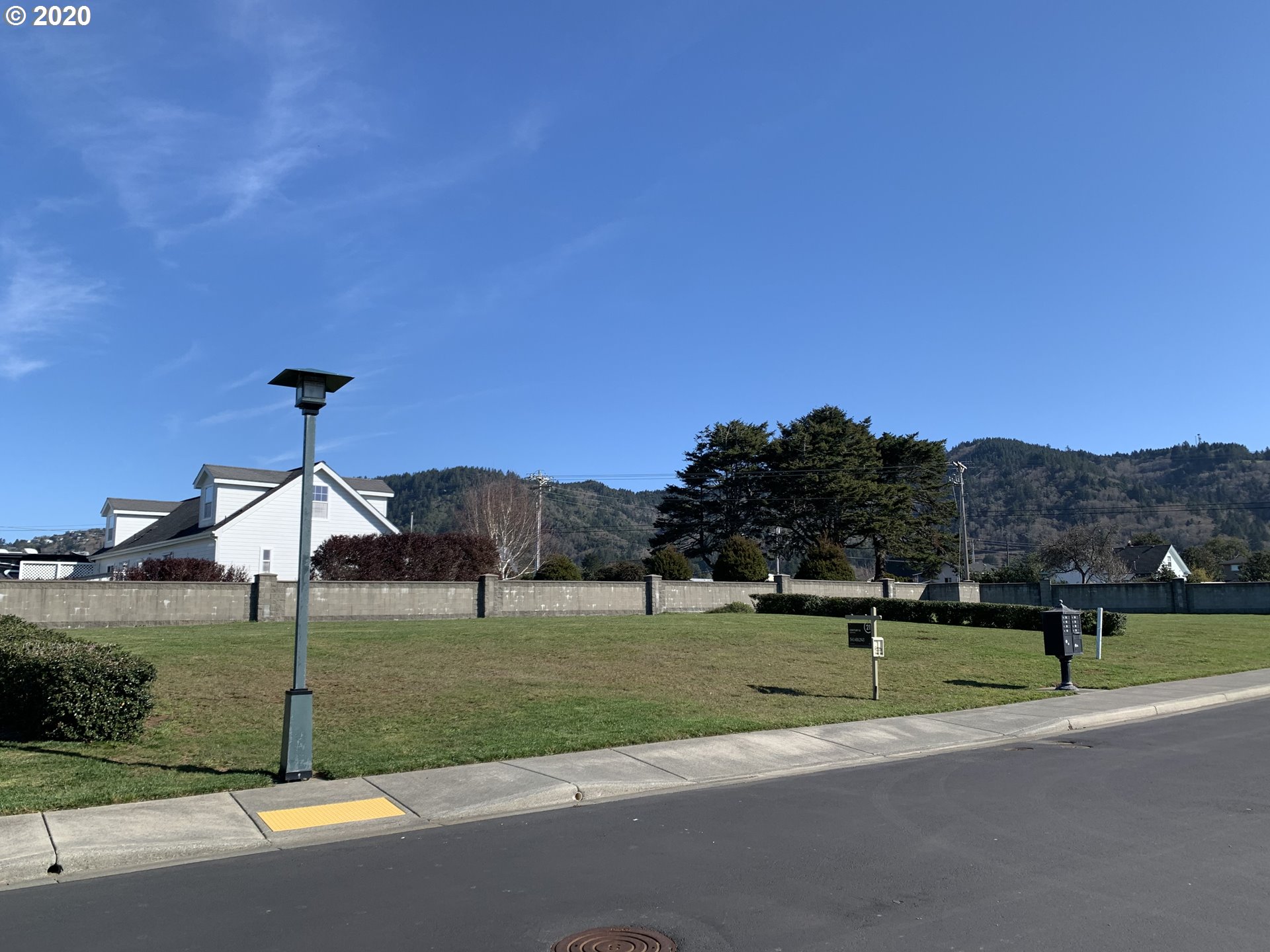 00 Sea Court LN, Brookings, OR, 97415