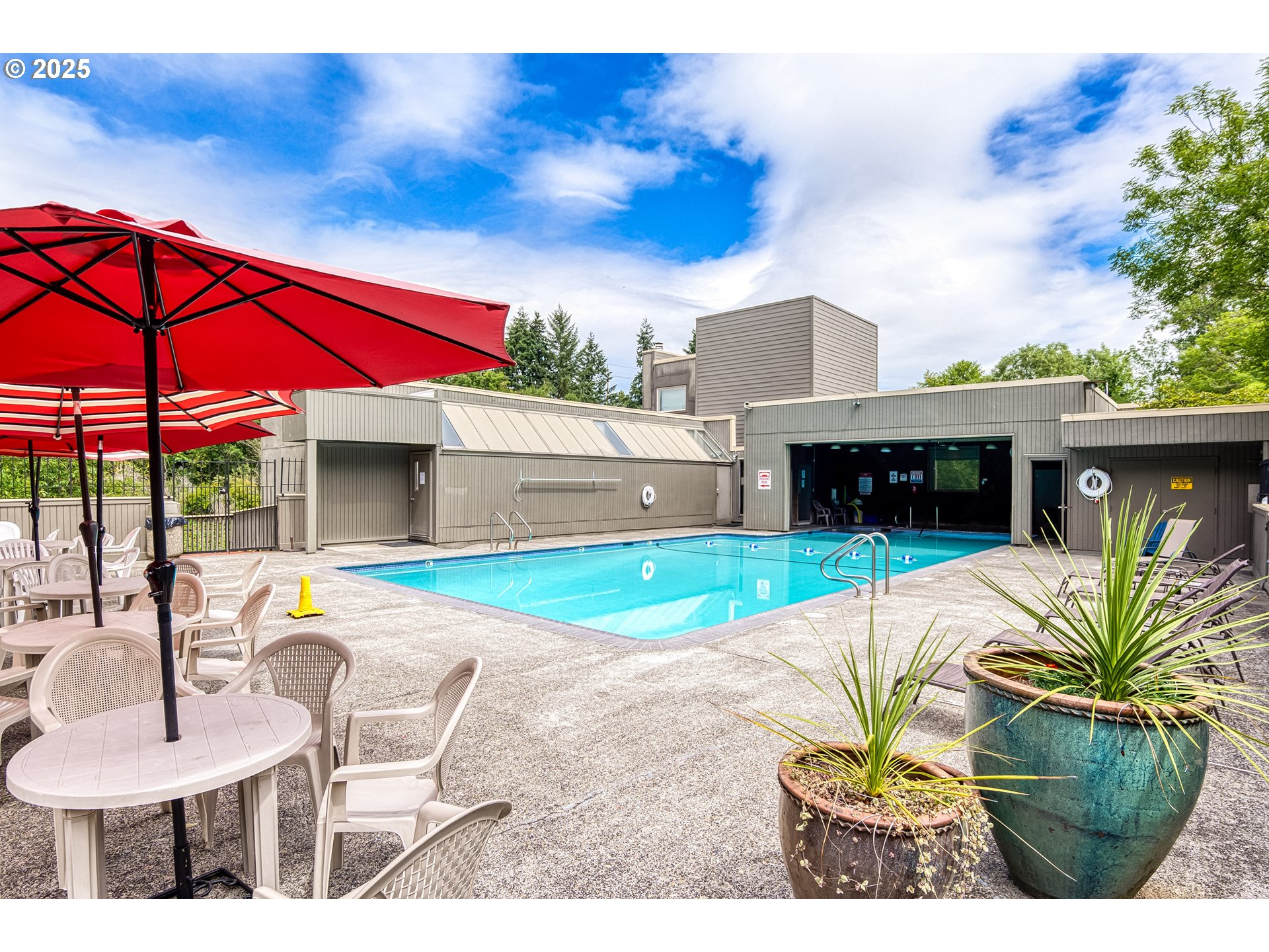 Photo #23: 114040655 Listing: Photo #23