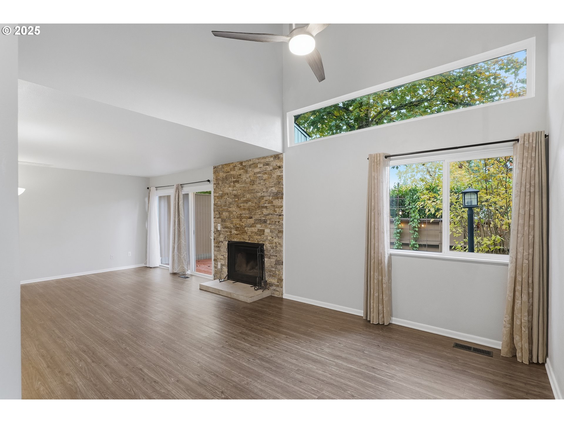 Photo #6: 114040655 Listing: Photo #6