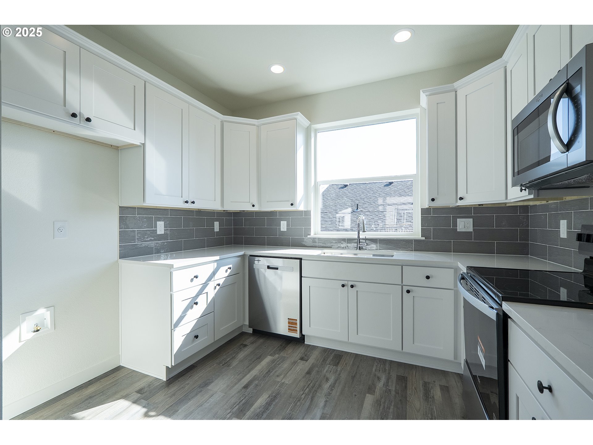 Photo #12: 114130447 Listing: Photo #12