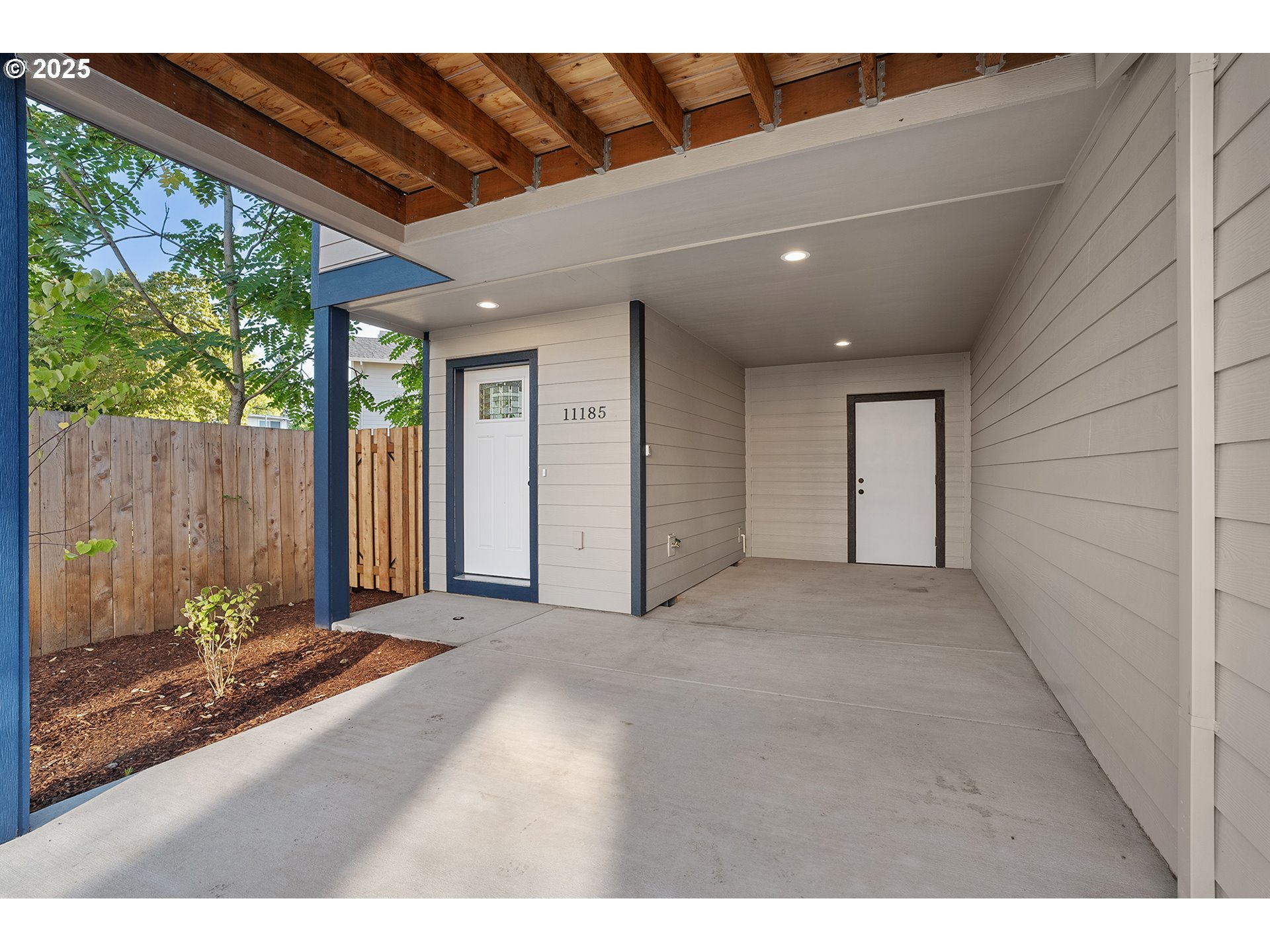 Photo #3: 114130447 Listing 