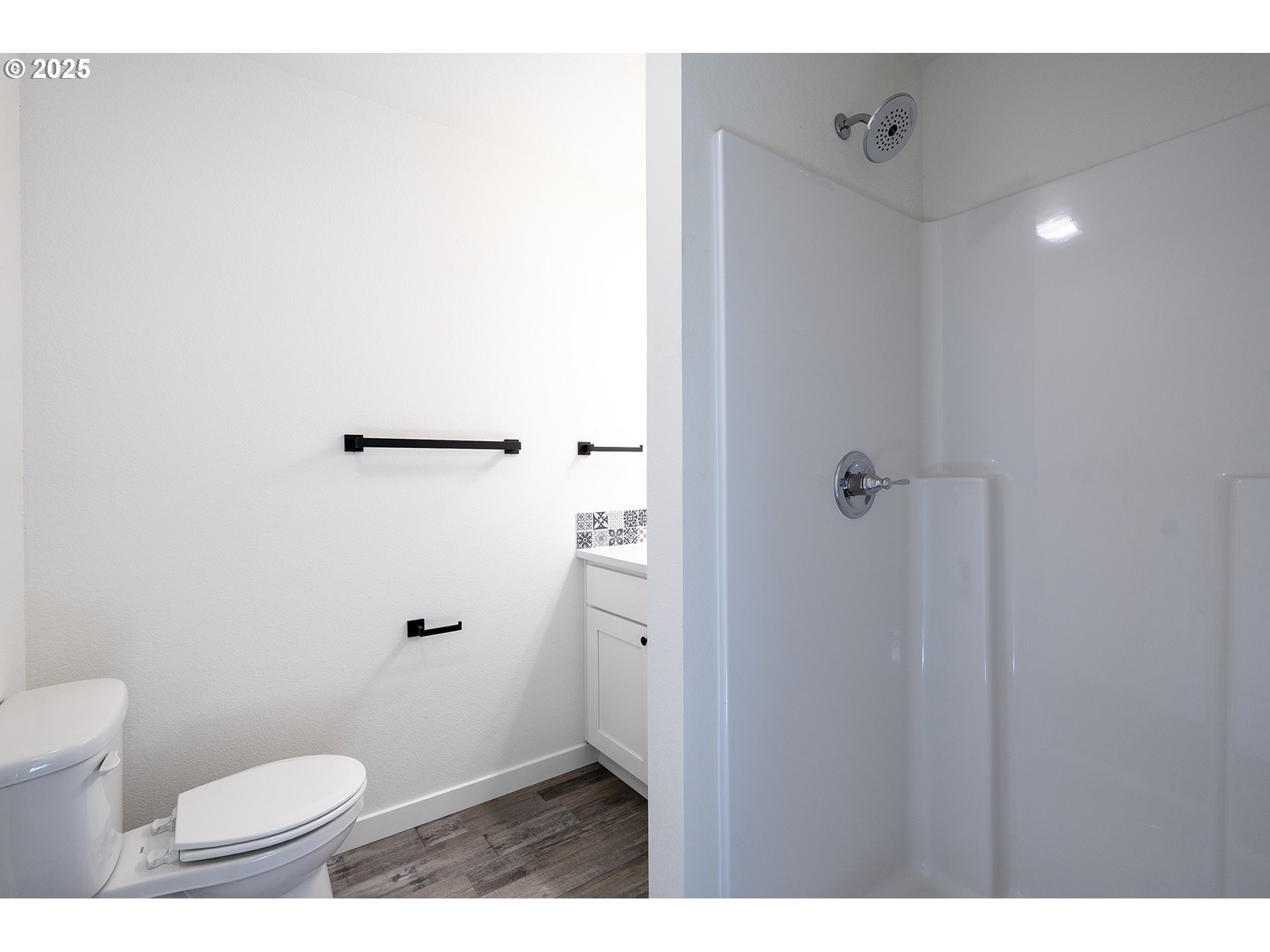 Photo #6: 114130447 Listing 
