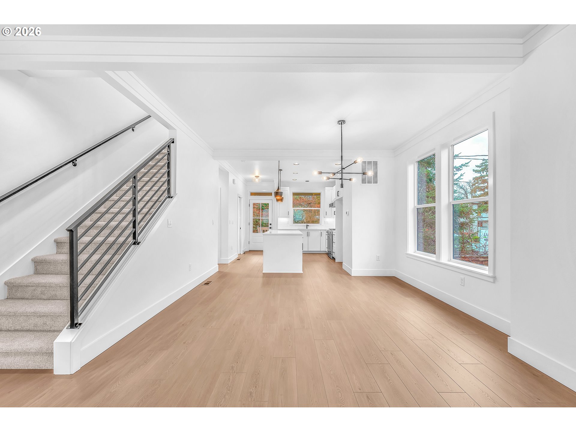 Photo #4: 114204646 Listing: Photo #4