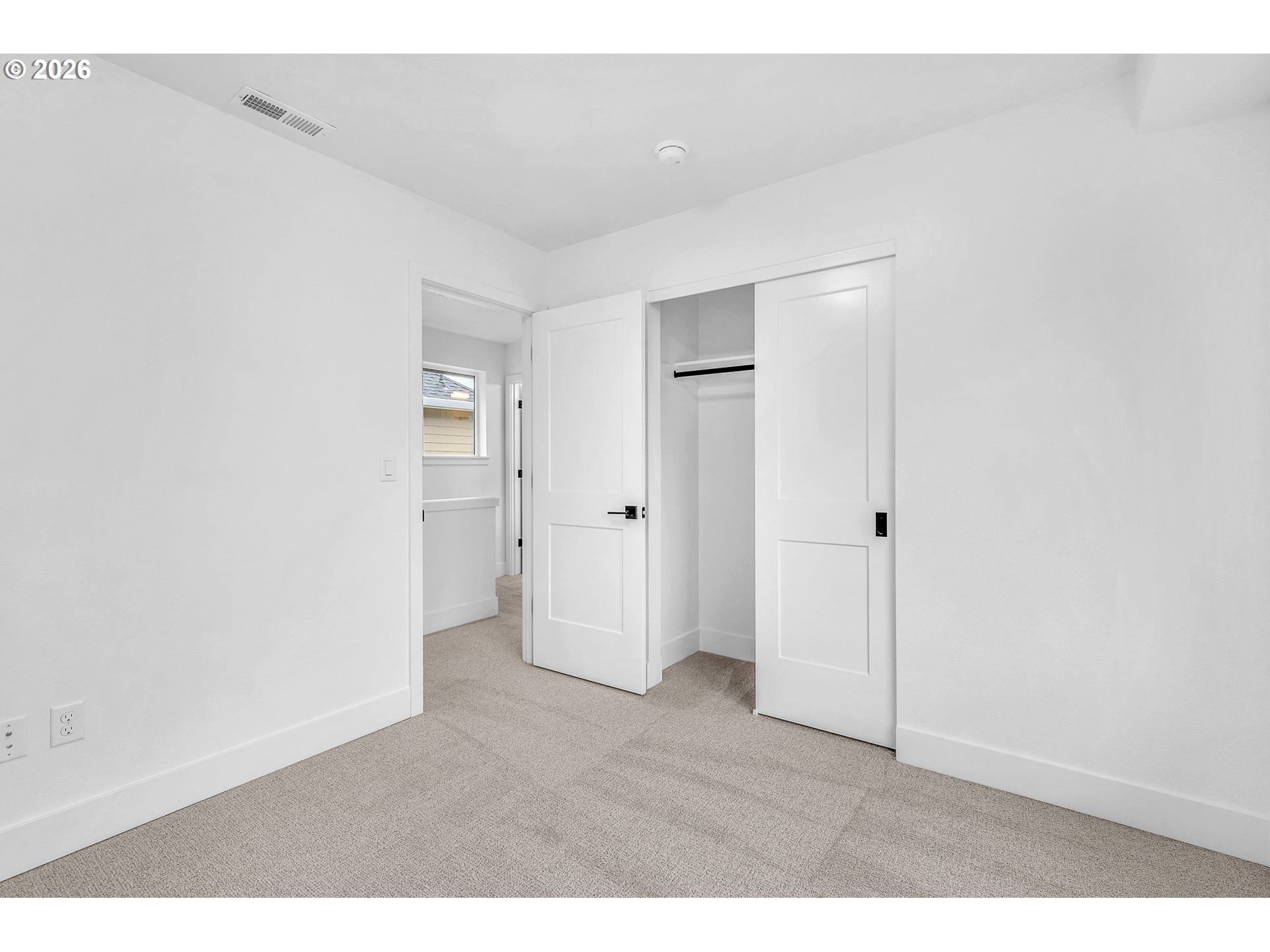 Photo #15: 114204646 Listing: Photo #15