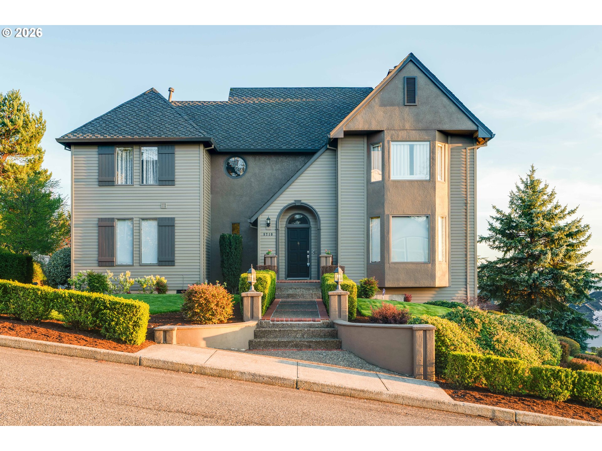 8710 NW HAZELTINE ST, Portland, OR, 97229