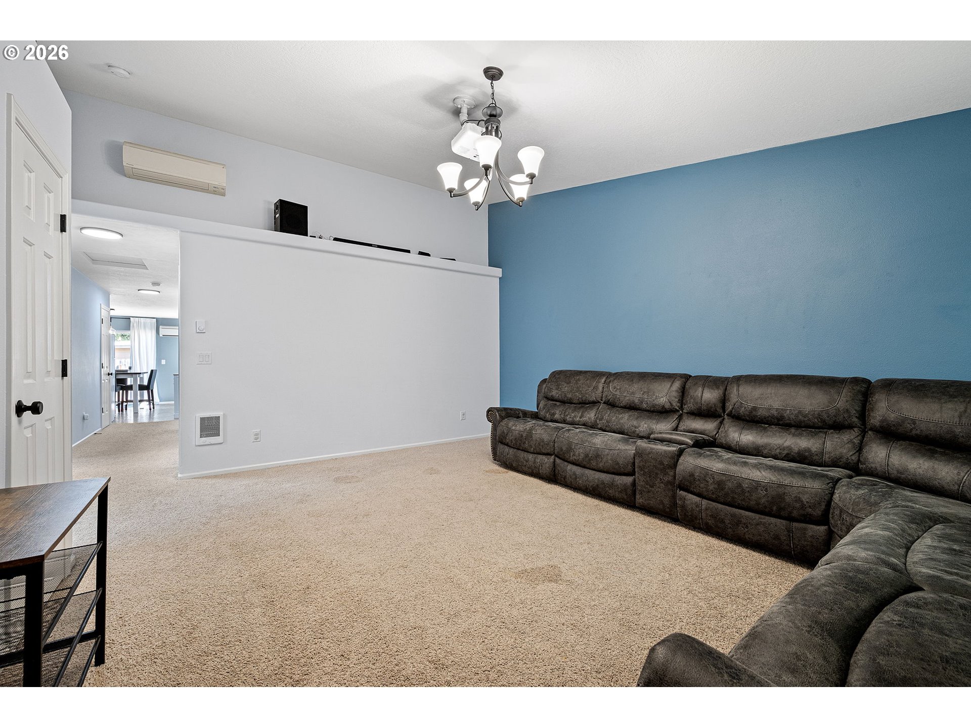 Property photo 4 of 44