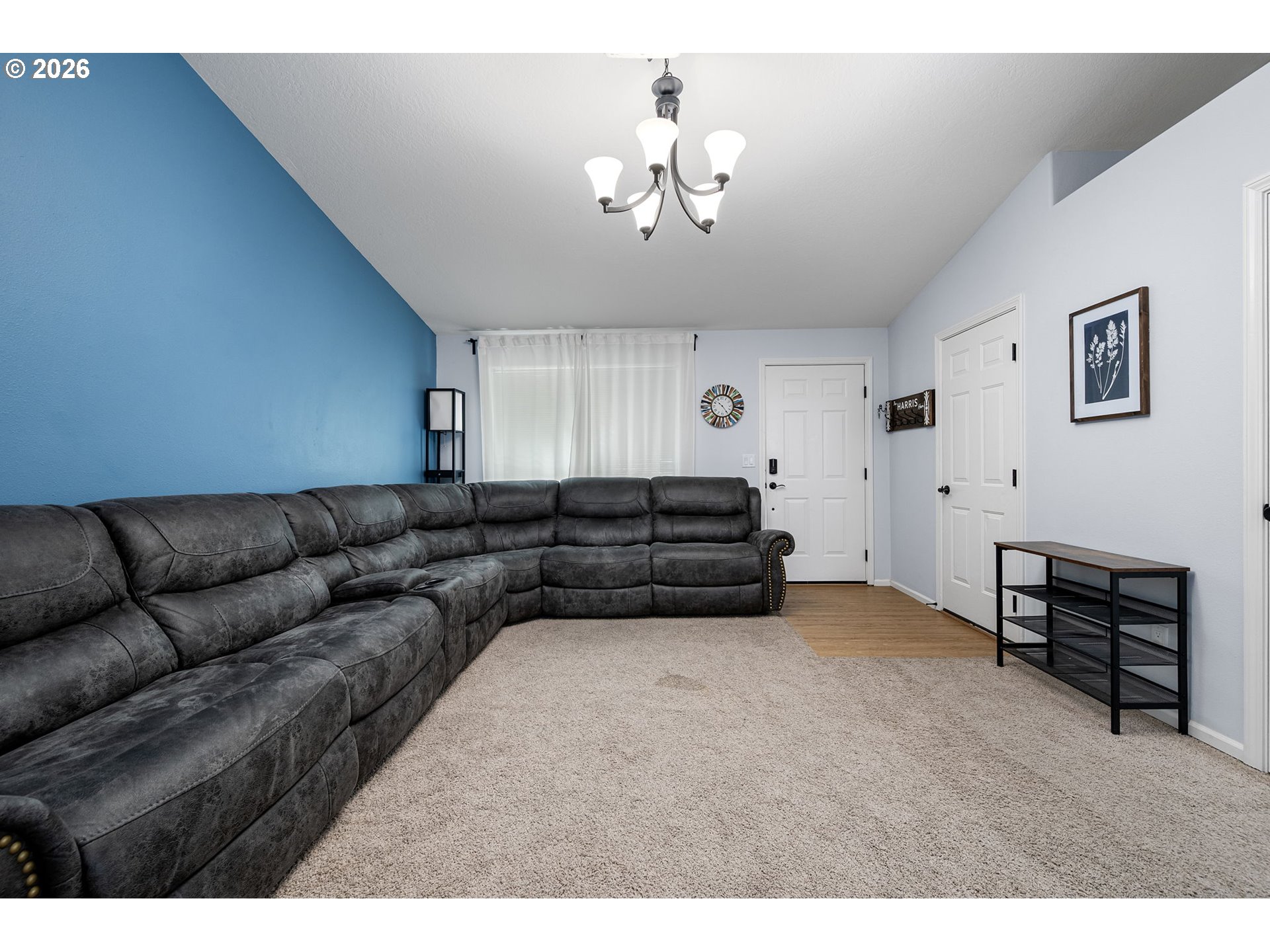 Property photo 7 of 44