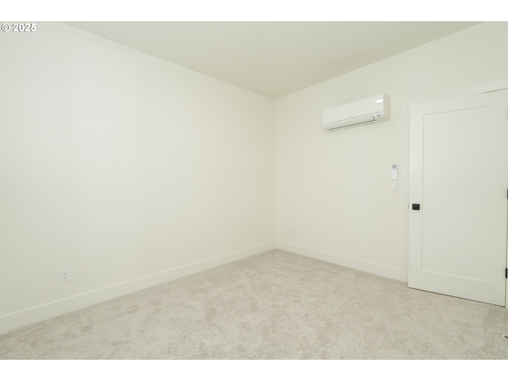 Photo #13: 115222777 Listing: Photo #13