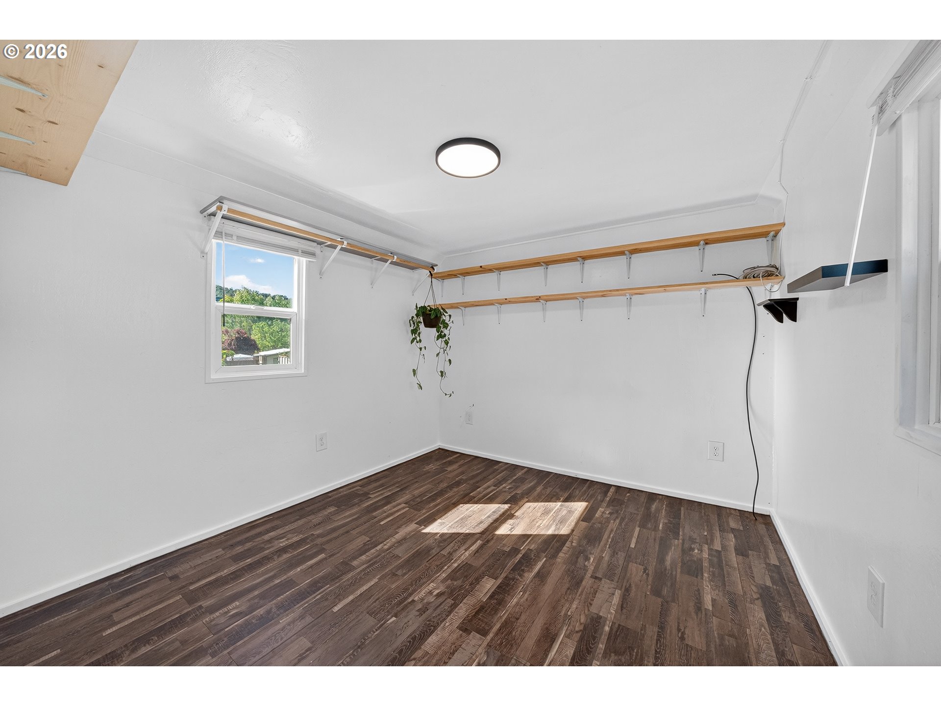 600 LEIKEN LN, Roseburg, OR, 97470