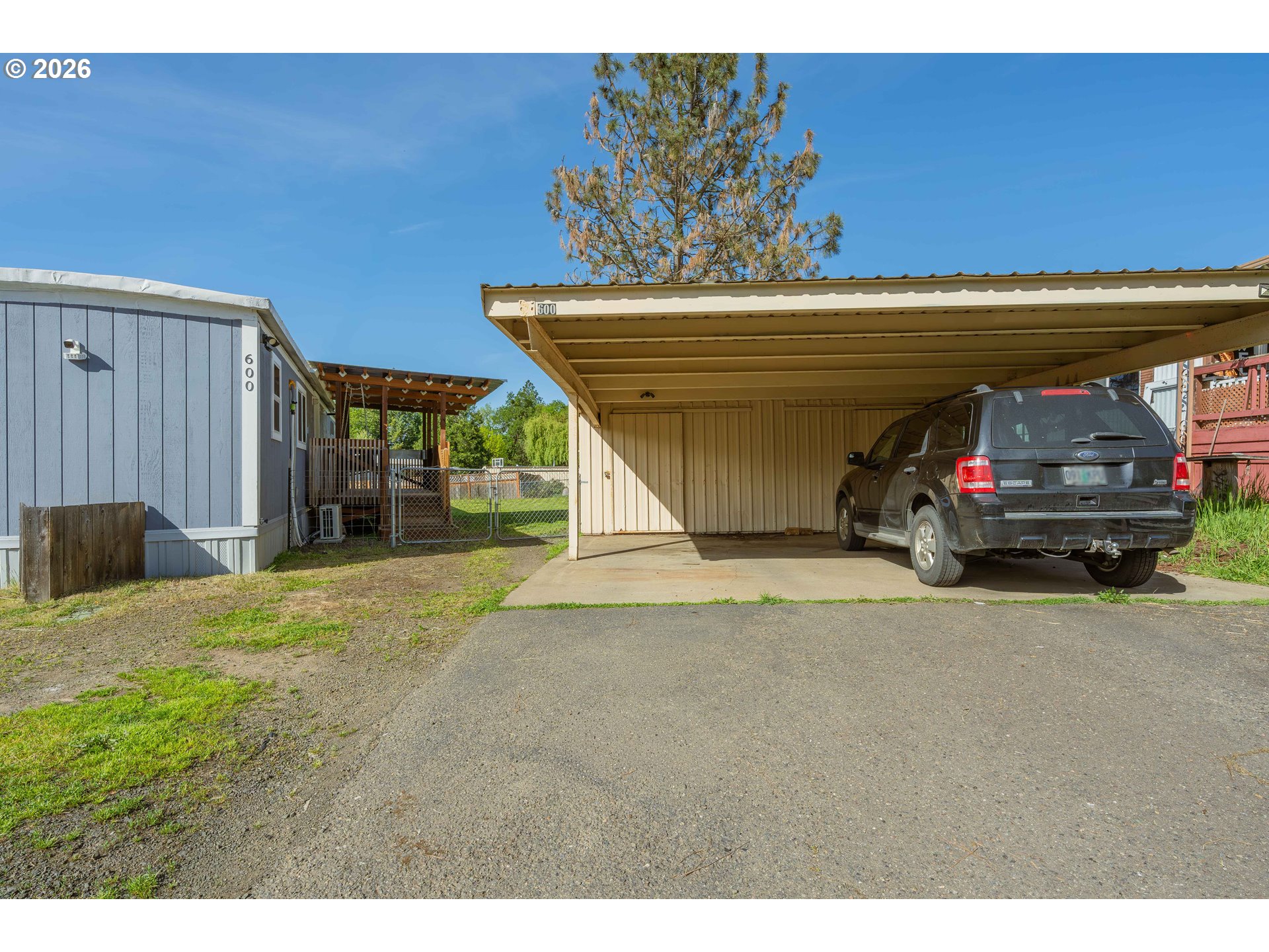 600 LEIKEN LN, Roseburg, OR, 97470