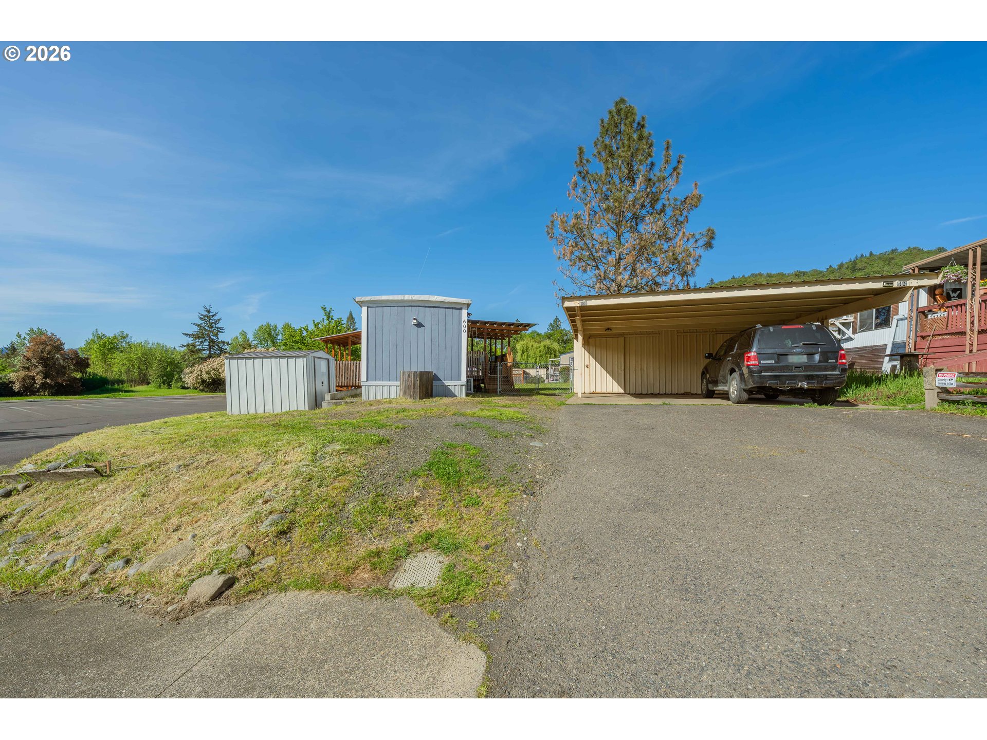600 LEIKEN LN, Roseburg, OR, 97470