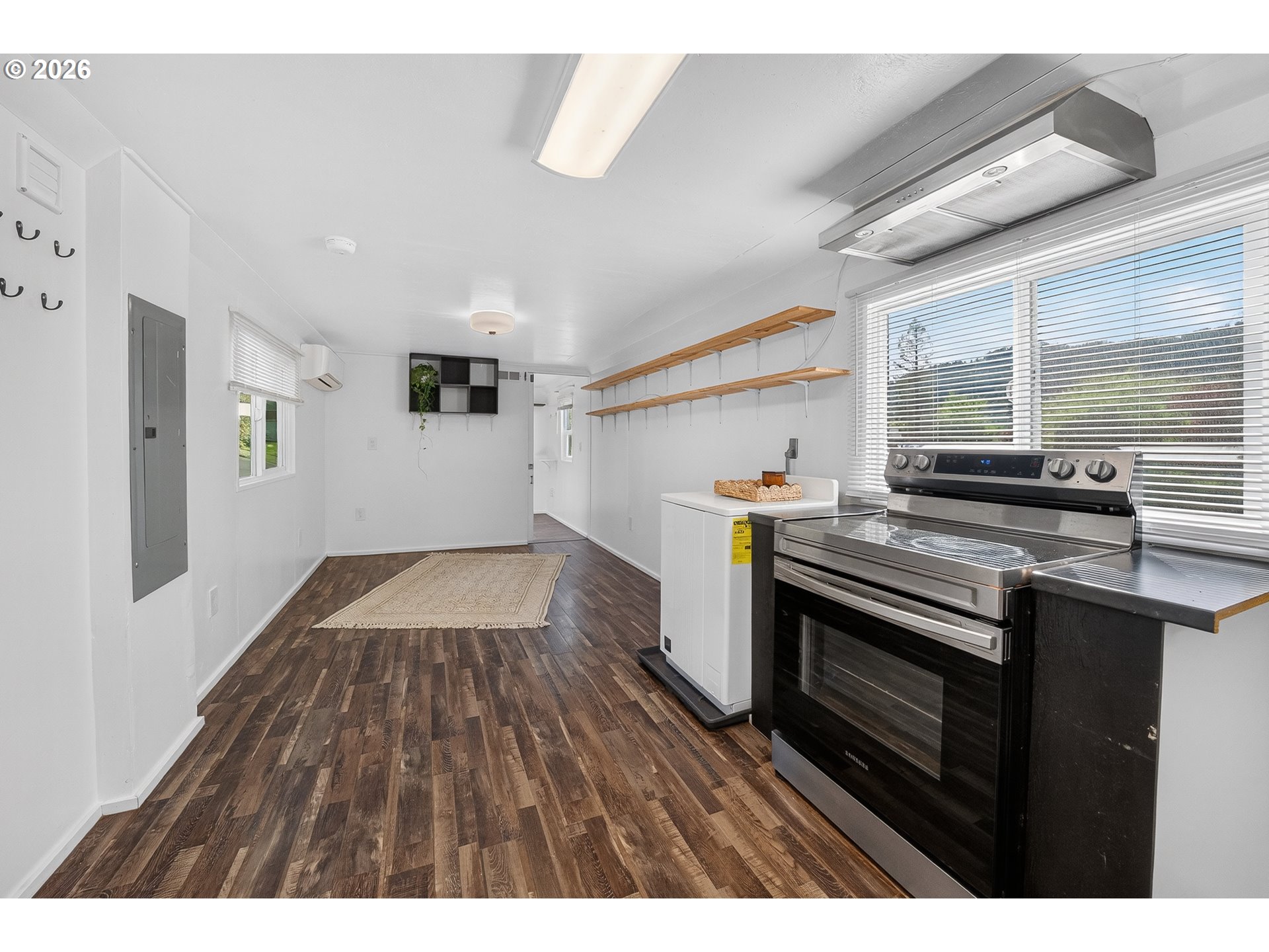 600 LEIKEN LN, Roseburg, OR, 97470