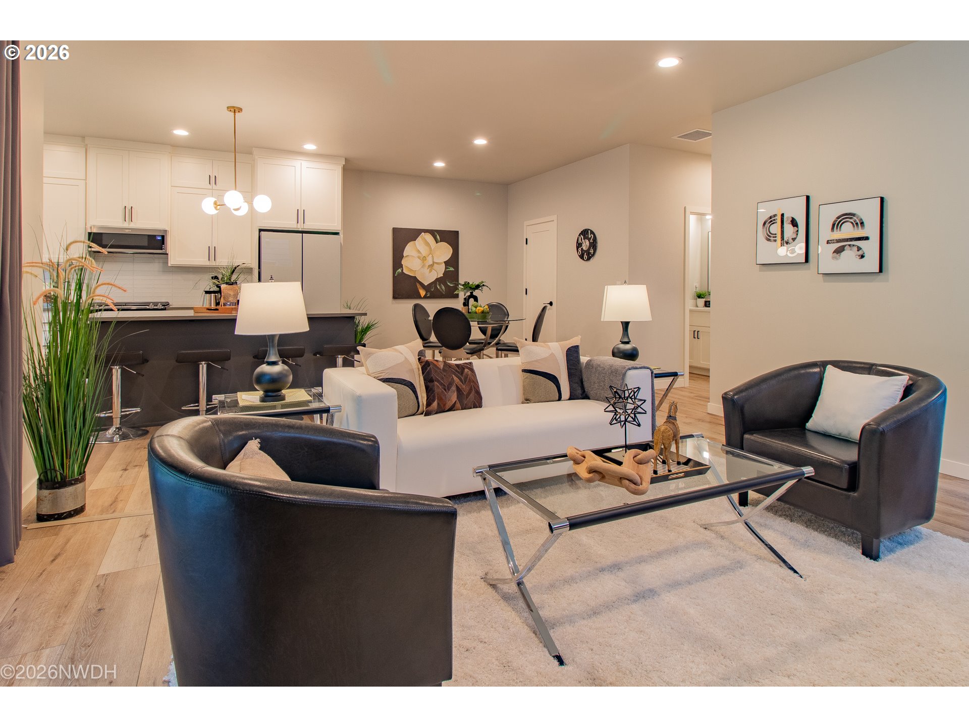 133 SHELTON MCMURPHEY BLVD, Eugene, OR, 97401