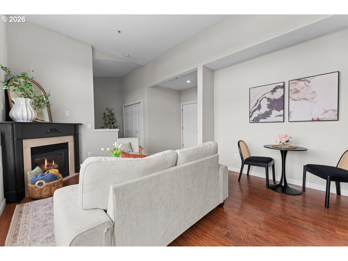 Photo #11: 116723875 Listing: Photo #11