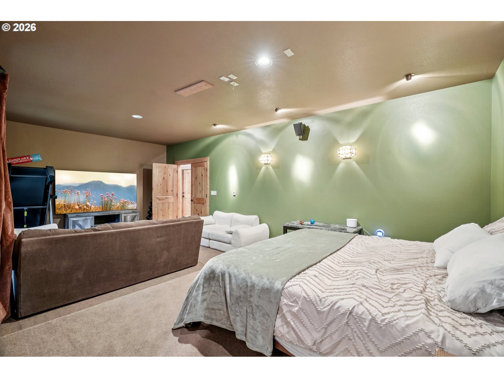 12692 WASHOUGAL RIVER RD, Washougal, WA, 98671