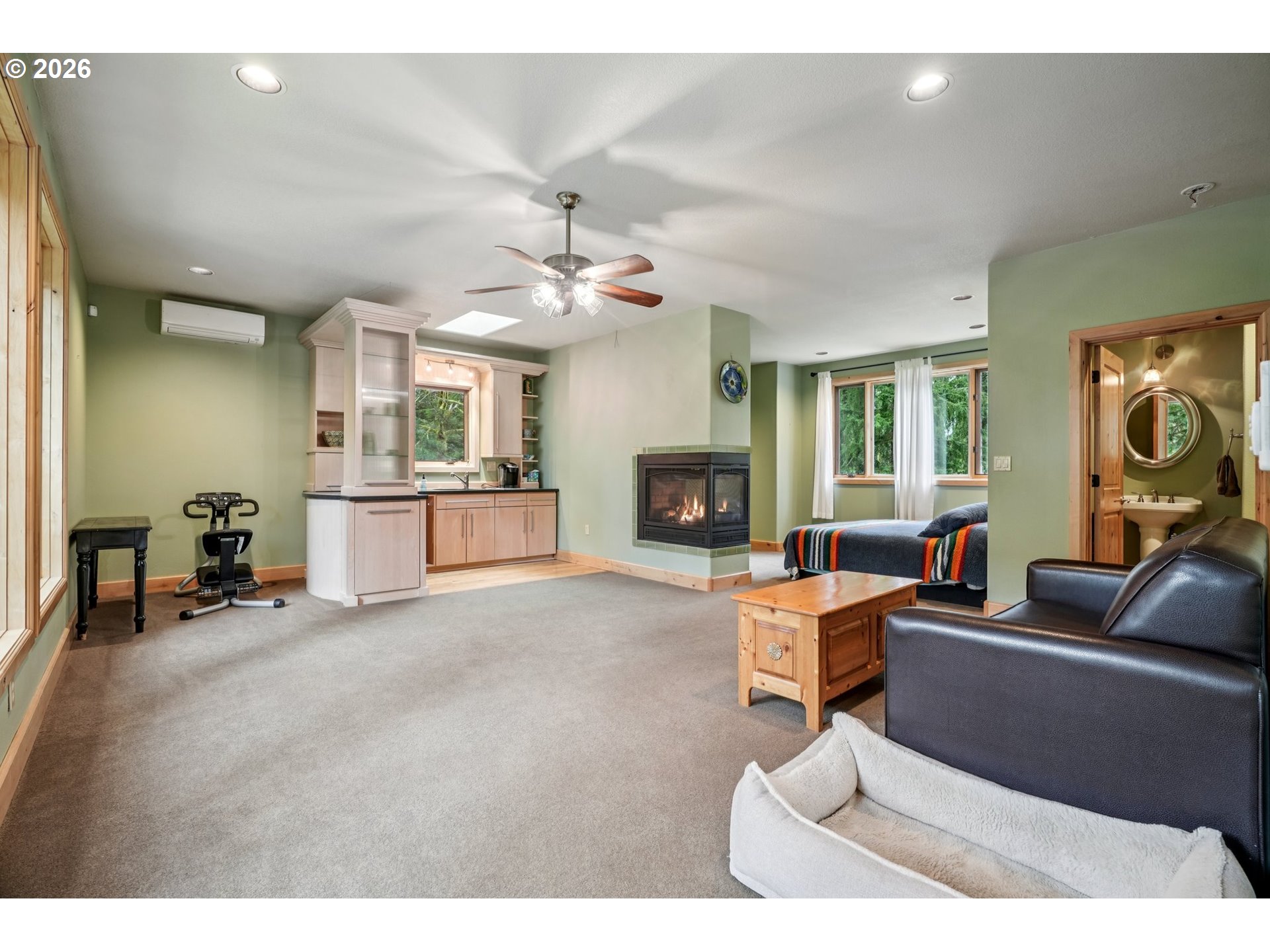 12692 WASHOUGAL RIVER RD, Washougal, WA, 98671