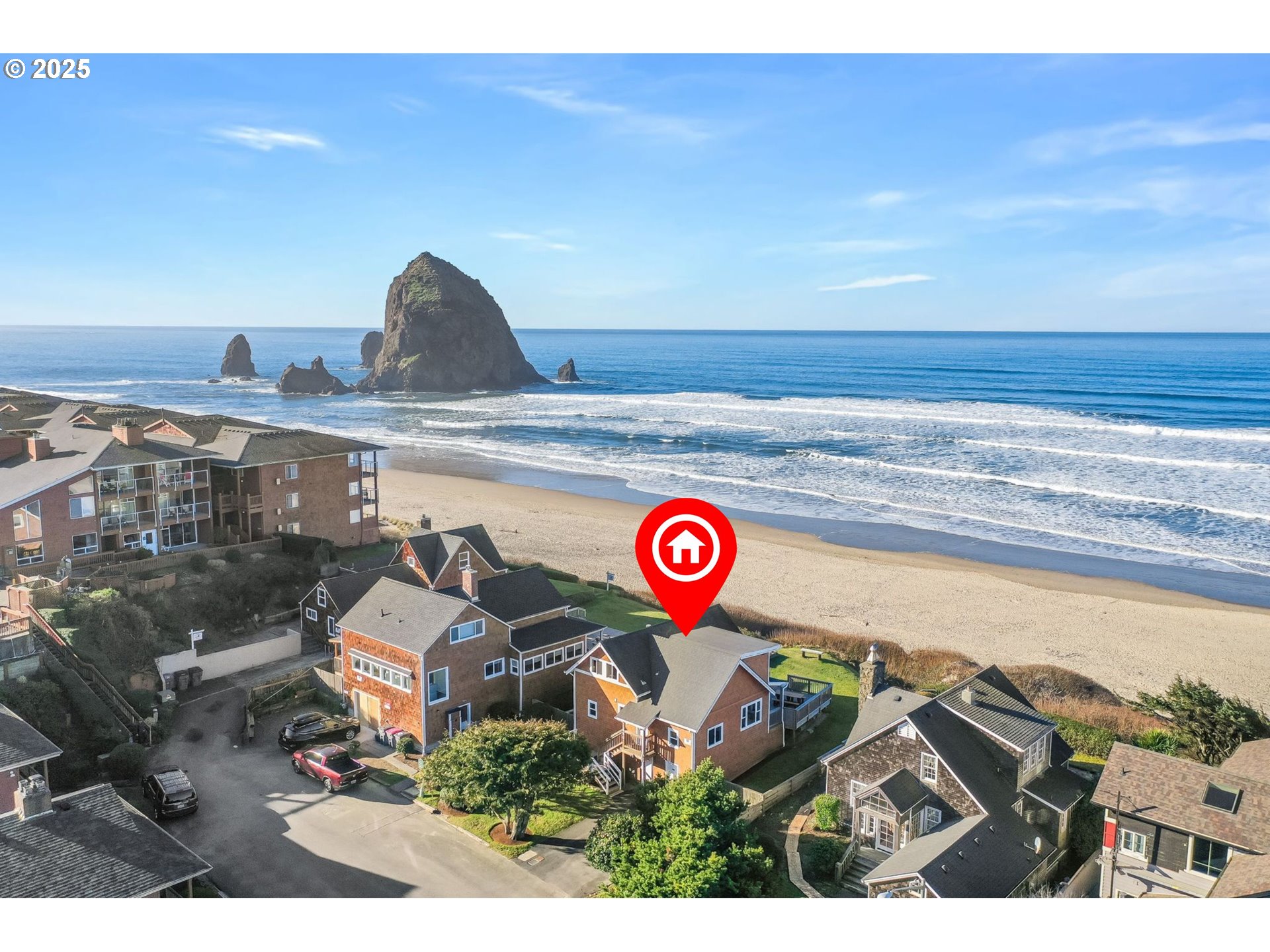 Photo of 1380 PACIFIC ST Cannon Beach OR 97110