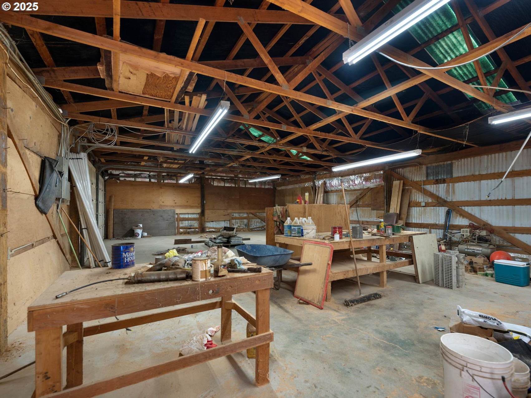 1540 SE MORGAN RD, Hillsboro, OR, 97123 1540 SE MORGAN RD, Hillsboro, OR, 97123