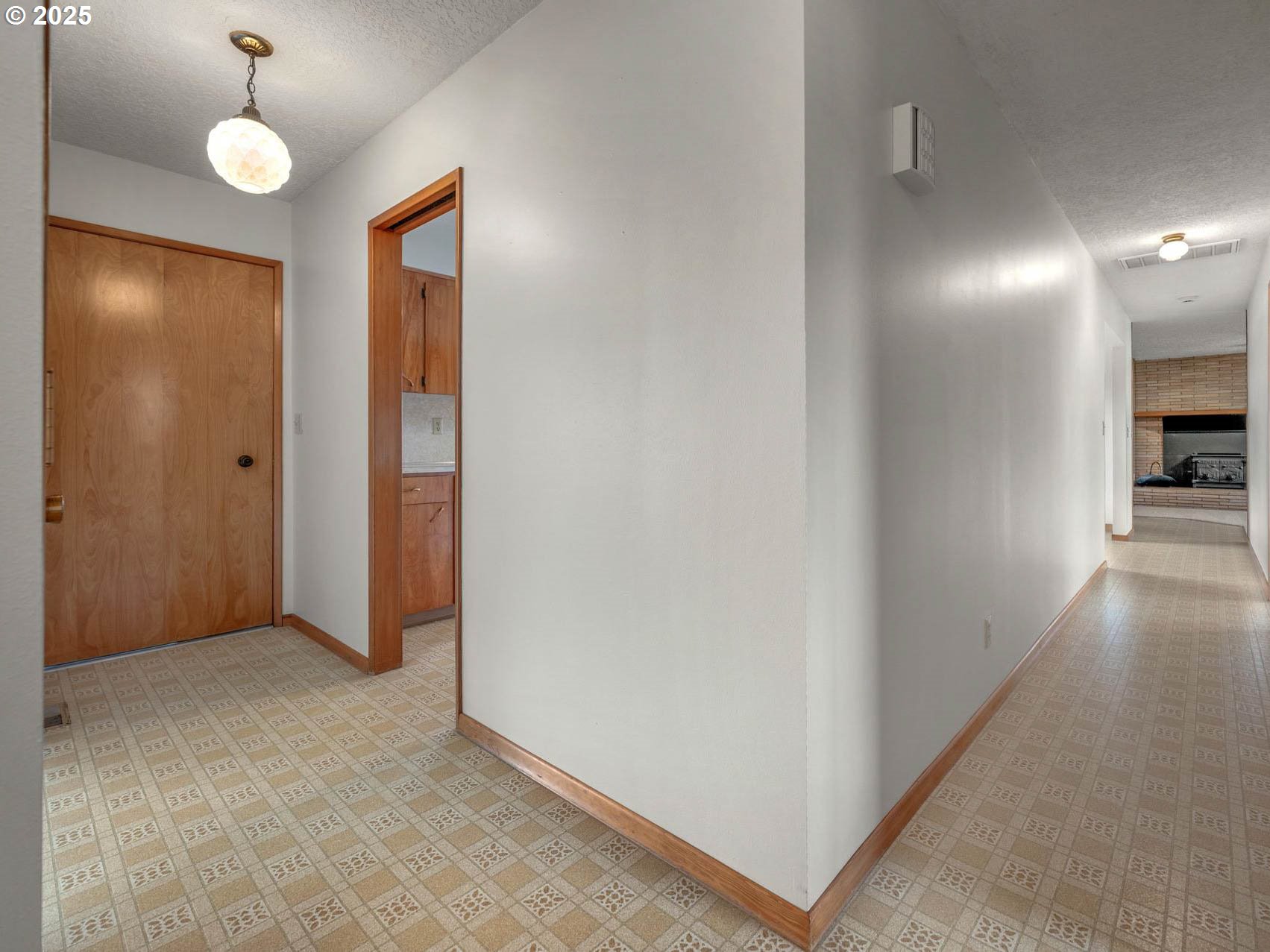 1540 SE MORGAN RD, Hillsboro, OR, 97123 1540 SE MORGAN RD, Hillsboro, OR, 97123