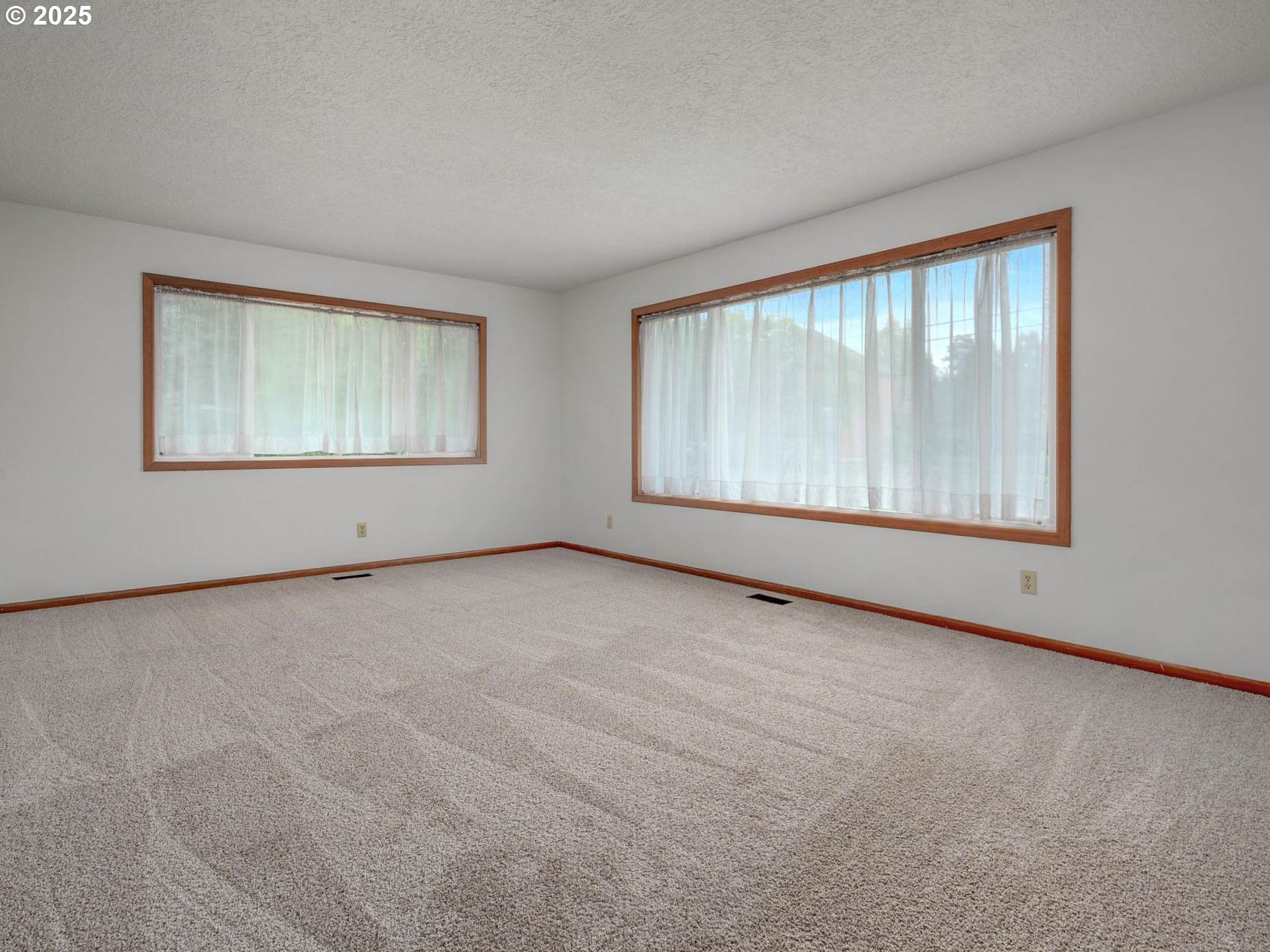 1540 SE MORGAN RD, Hillsboro, OR, 97123 1540 SE MORGAN RD, Hillsboro, OR, 97123