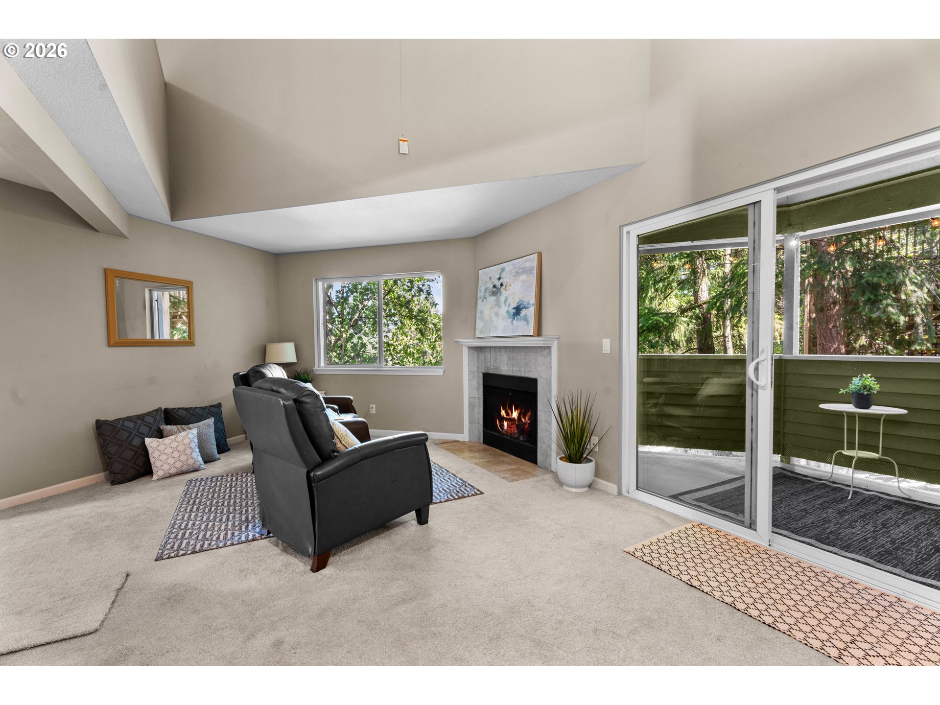 Photo #2: 119497908 Listing: Photo #2