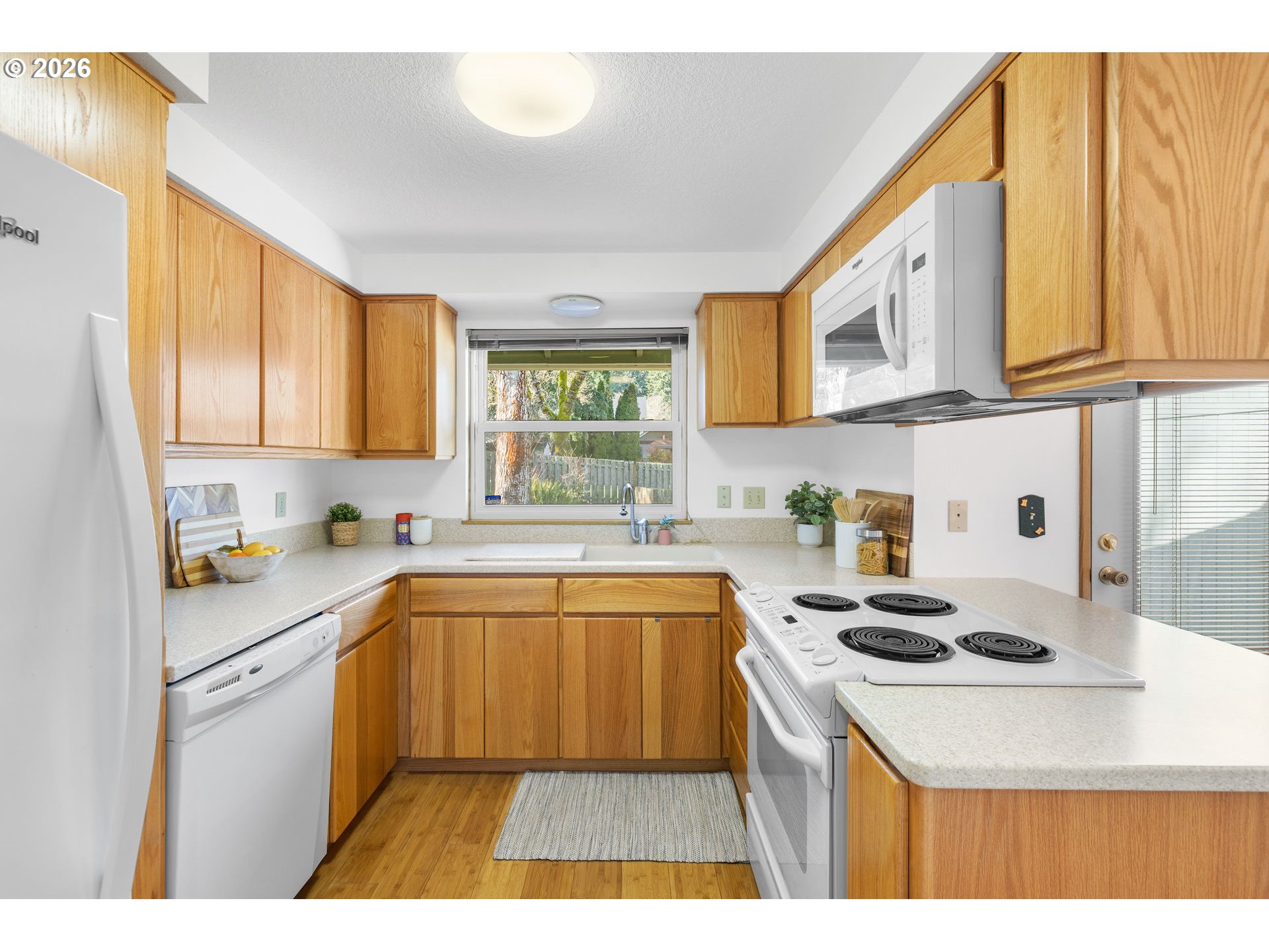 Photo #9: 120237949 Listing: Photo #9