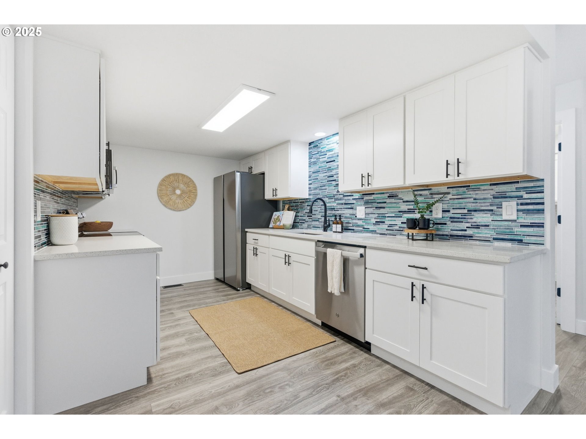 Photo #12: 120624274 Listing: Photo #12