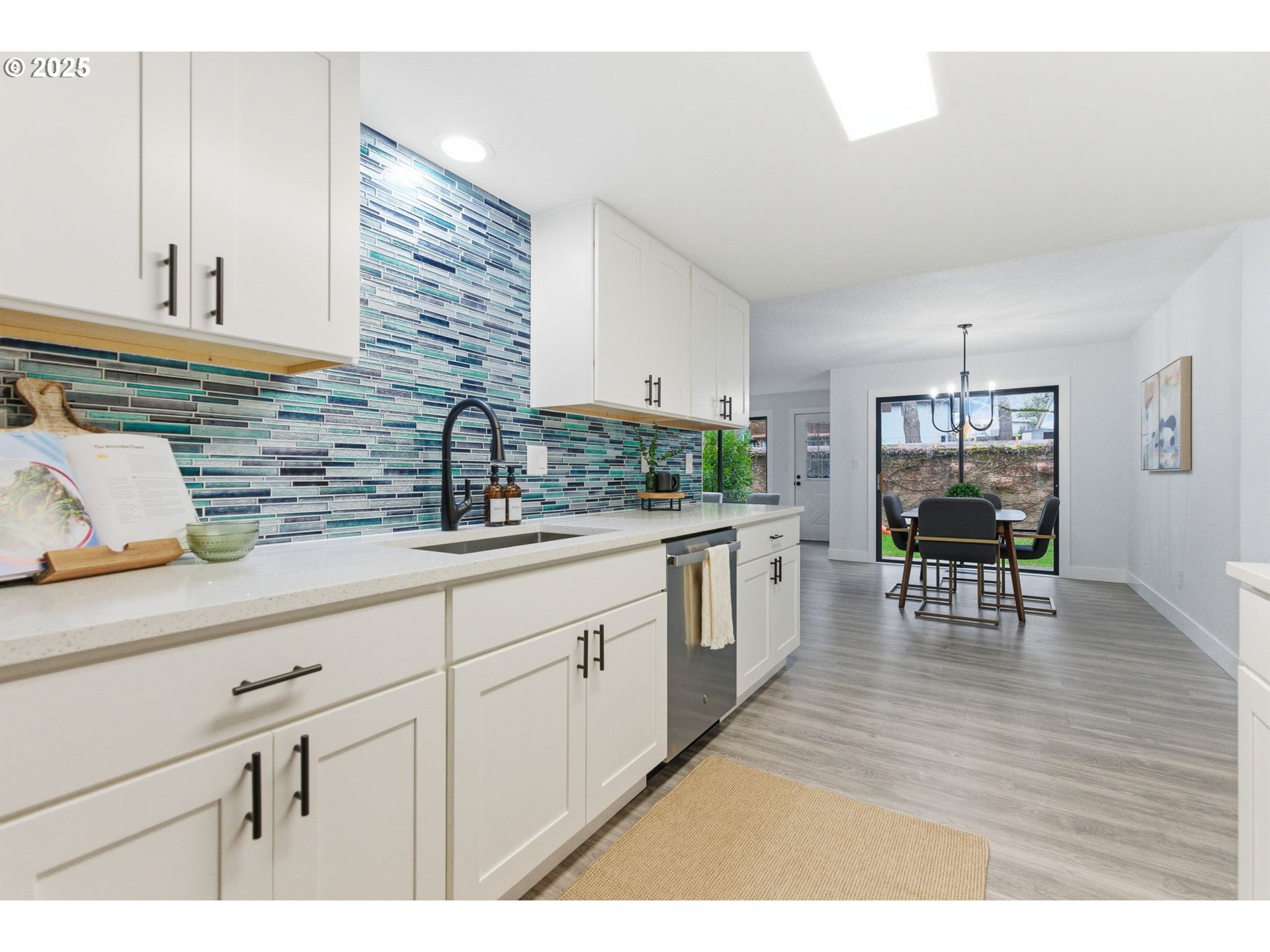 Photo #17: 120624274 Listing: Photo #17