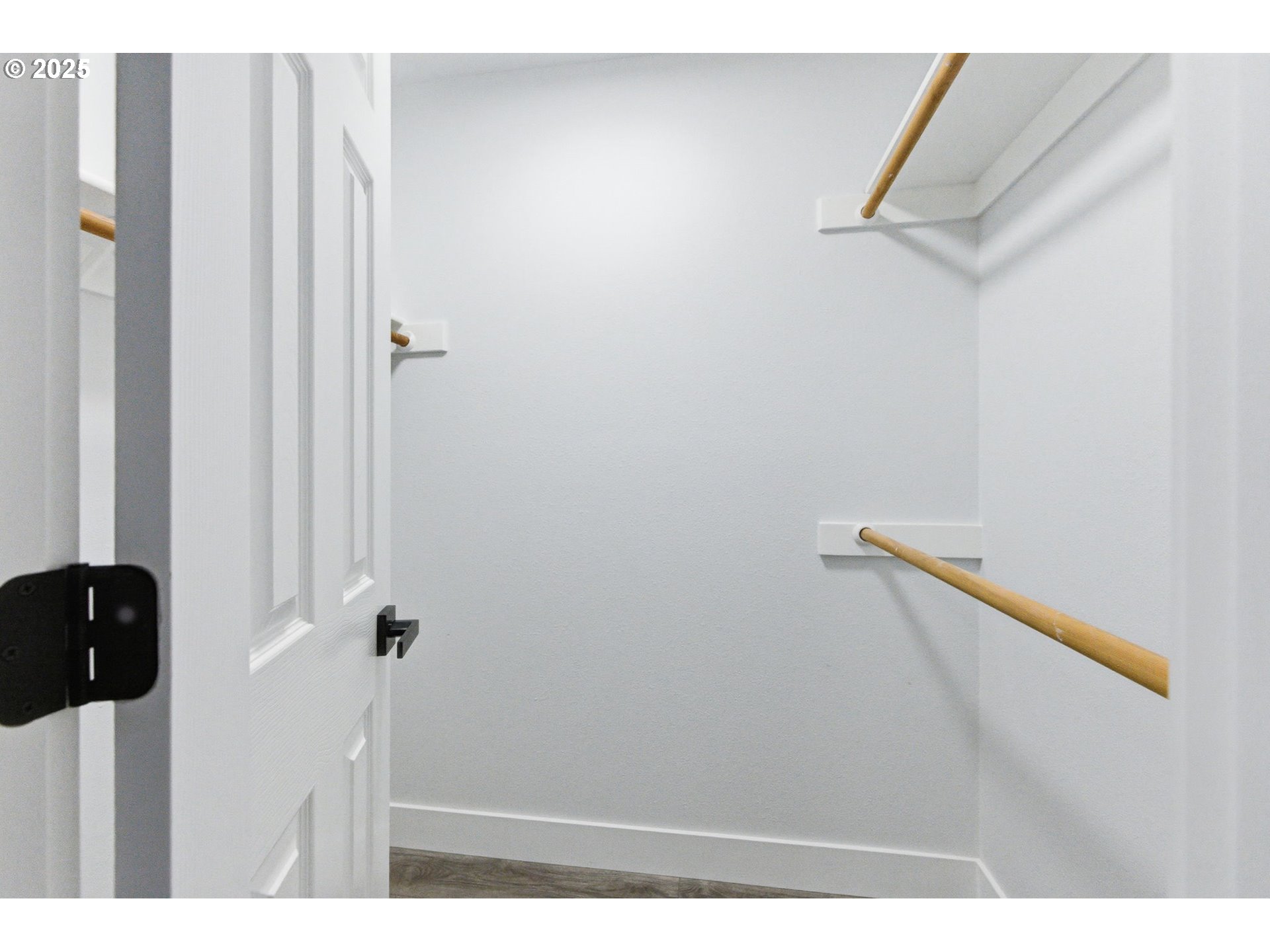 Photo #19: 120624274 Listing: Photo #19