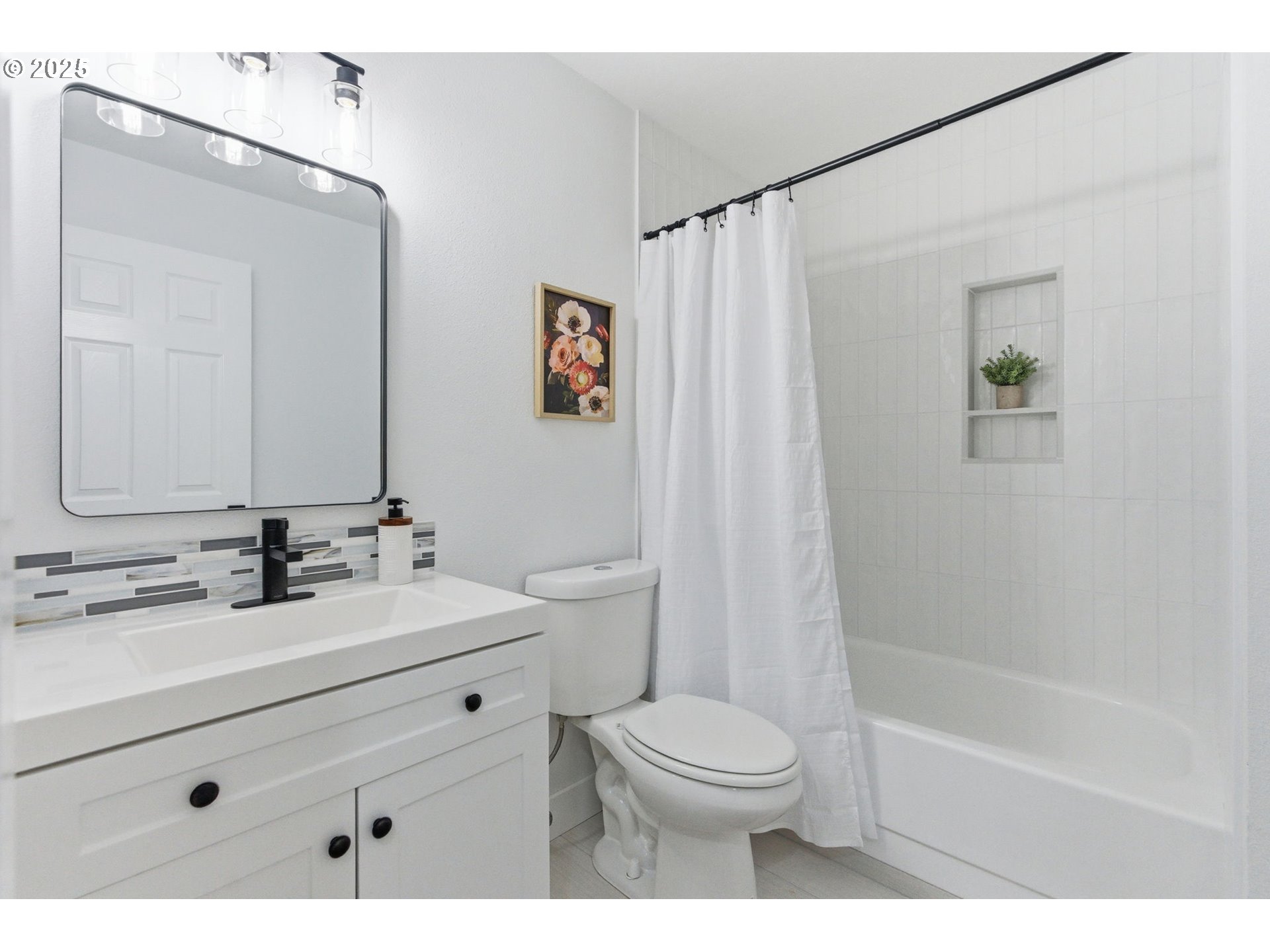 Photo #29: 120624274 Listing: Photo #29