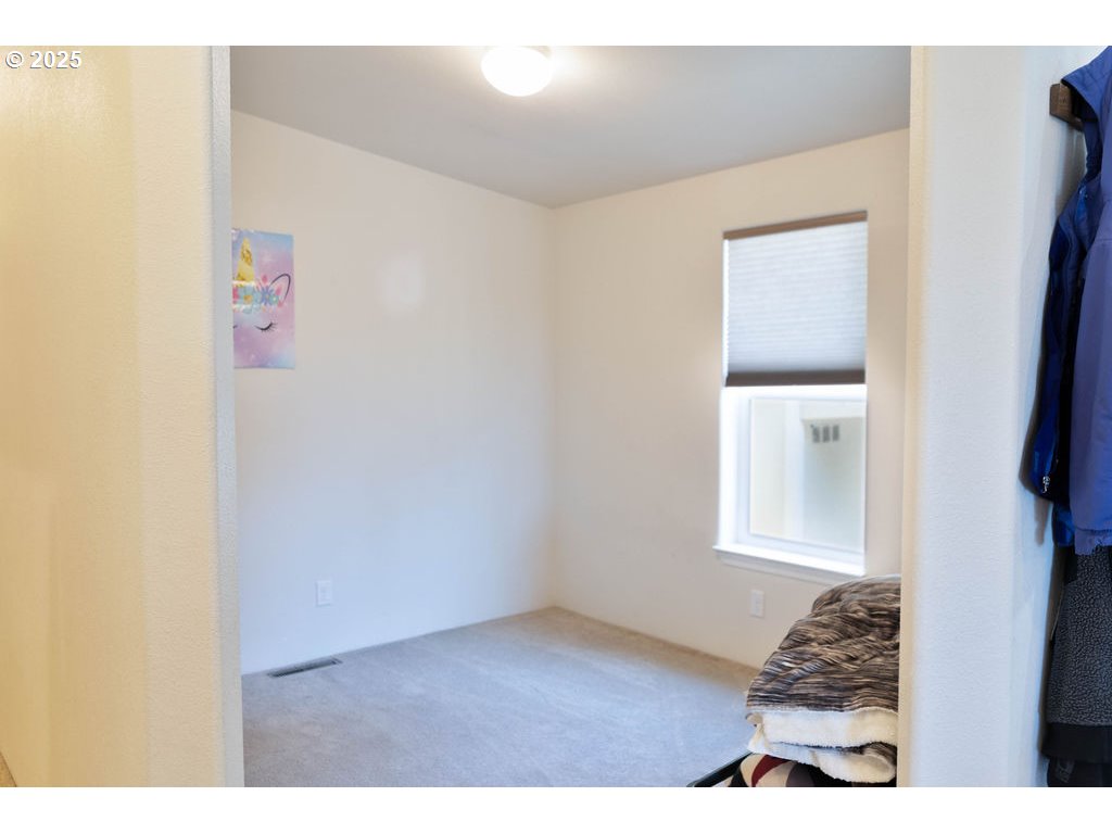 300 SW 7TH AVE UNIT 102, Battle Ground, WA, 98604