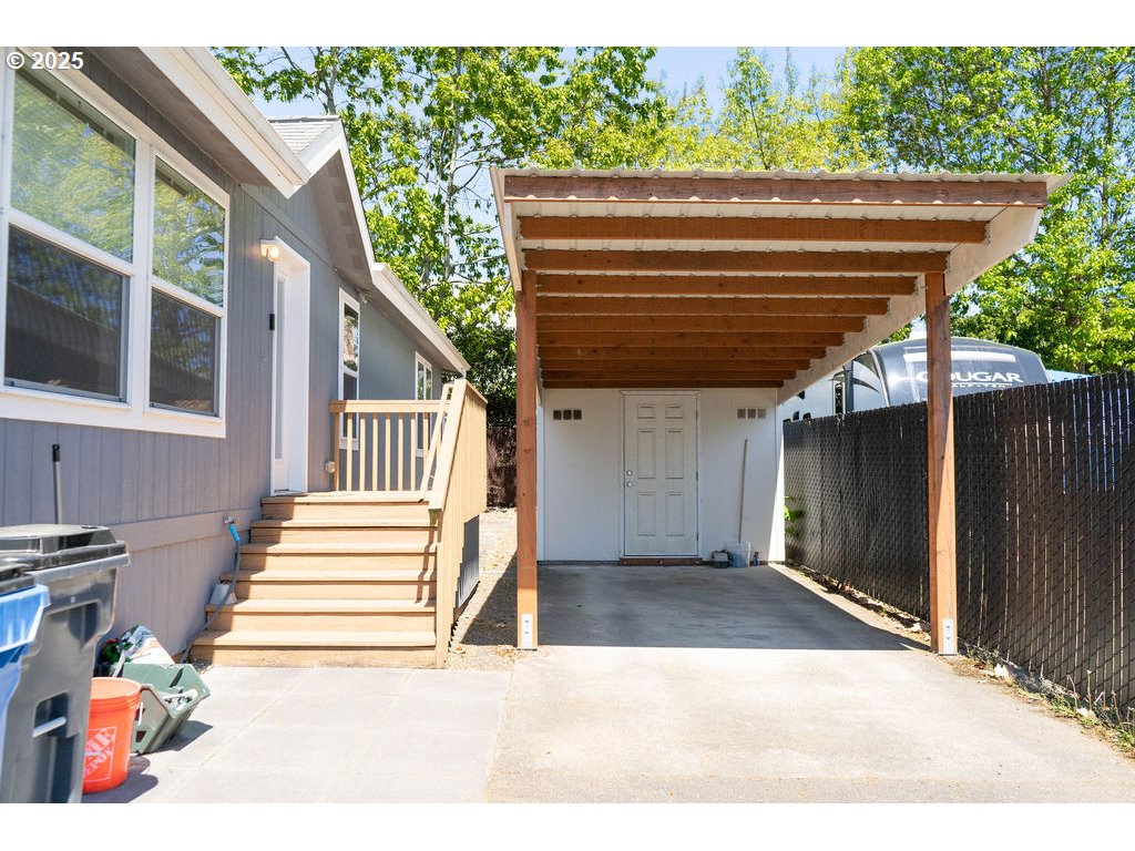 300 SW 7TH AVE UNIT 102, Battle Ground, WA, 98604