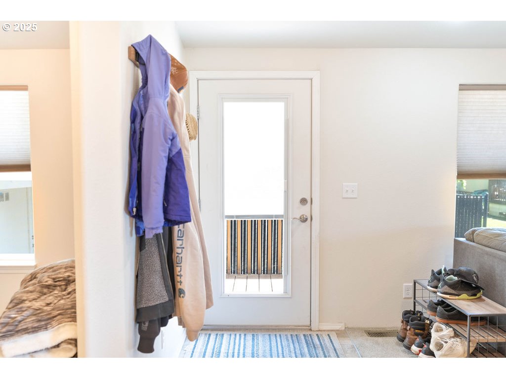 300 SW 7TH AVE UNIT 102, Battle Ground, WA, 98604