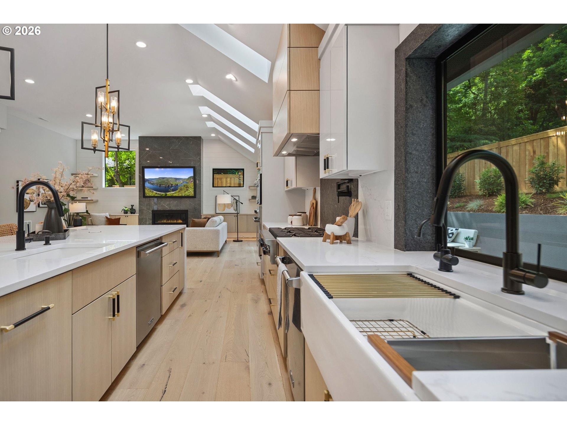 15370 TWIN FIR RD, Lake Oswego, OR, 97035