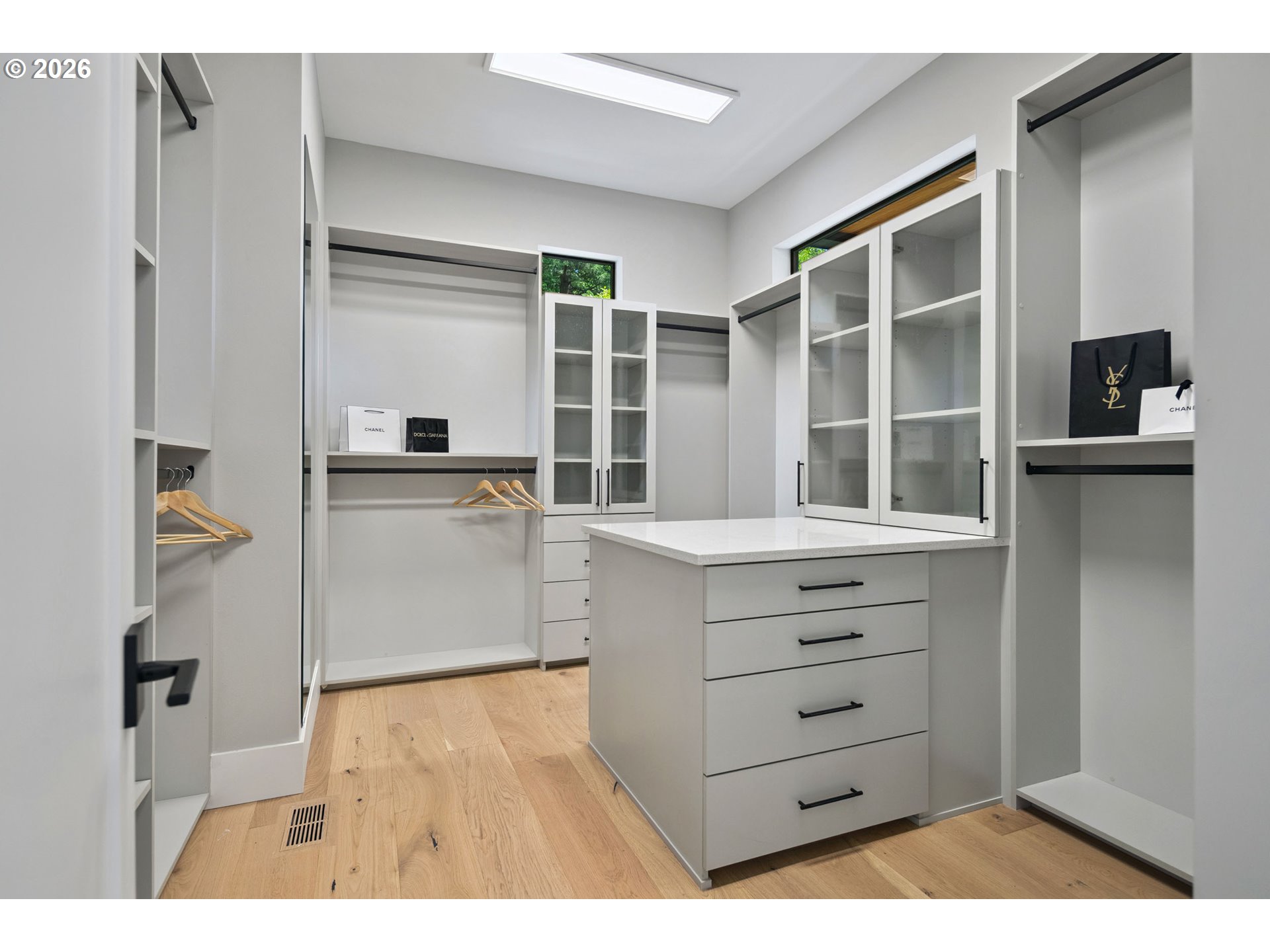 15370 TWIN FIR RD, Lake Oswego, OR, 97035