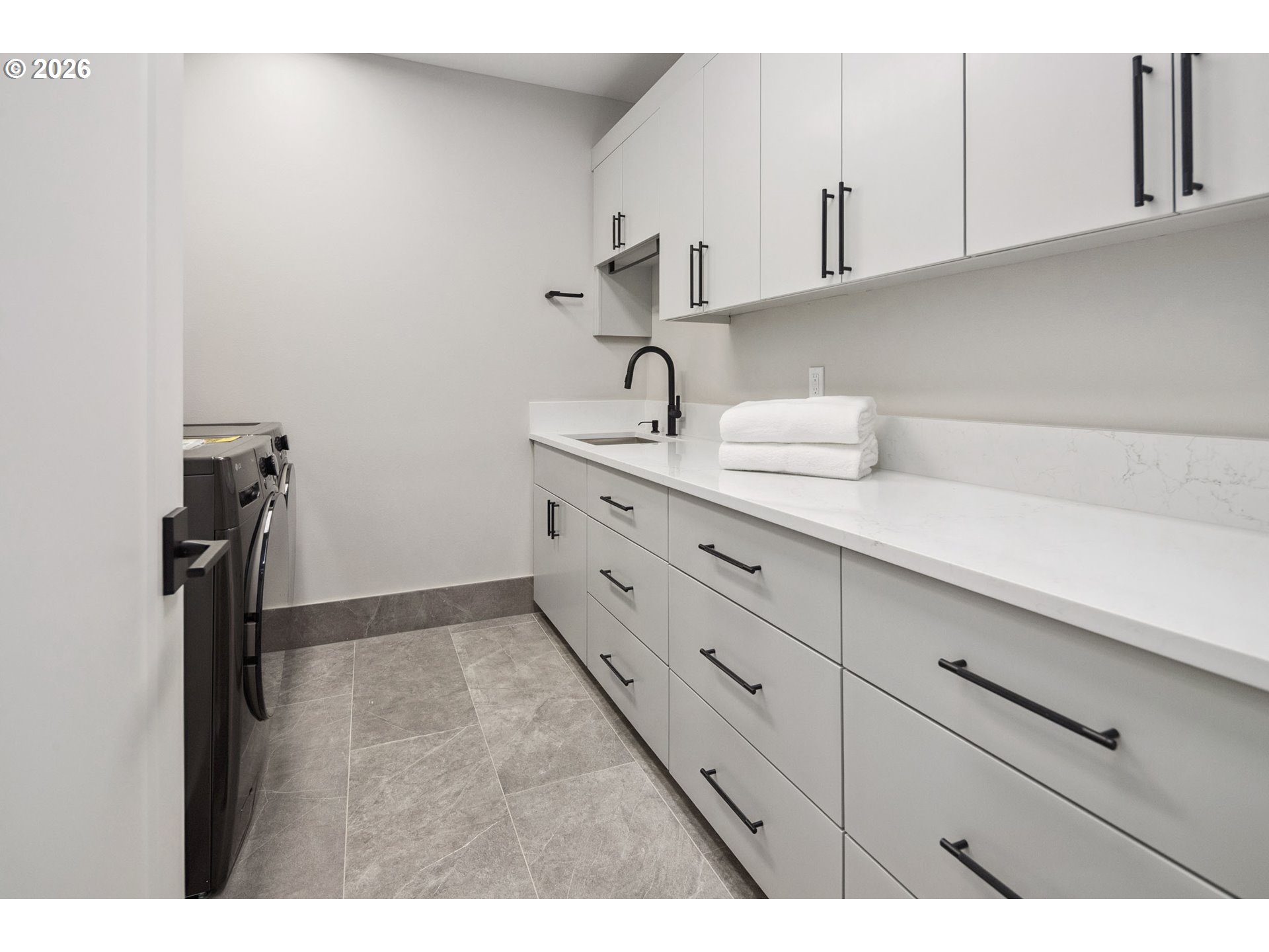 15370 TWIN FIR RD, Lake Oswego, OR, 97035