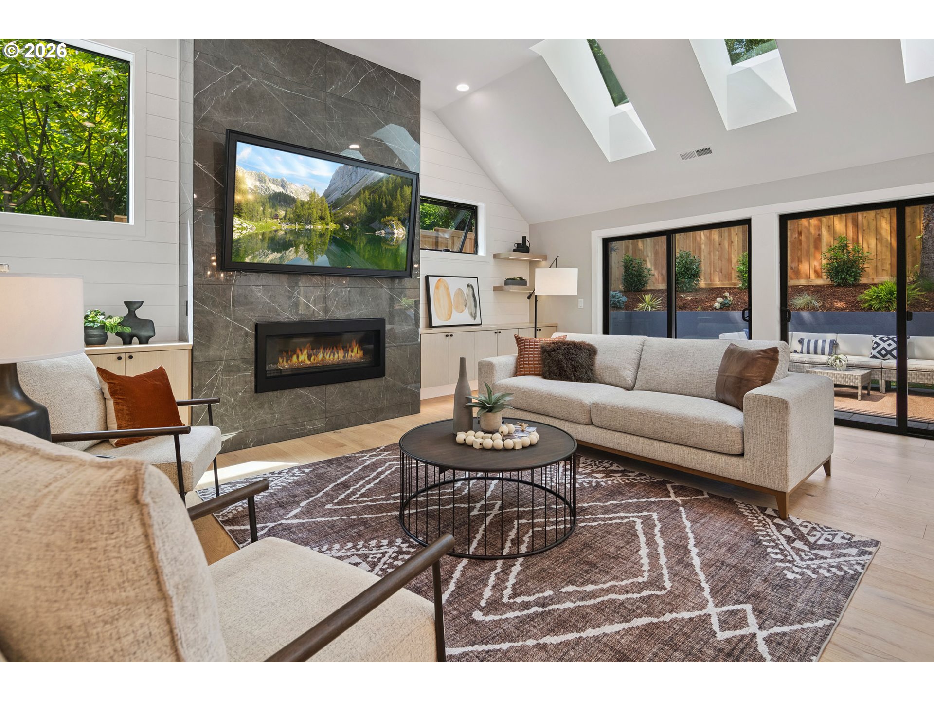 15370 TWIN FIR RD, Lake Oswego, OR, 97035