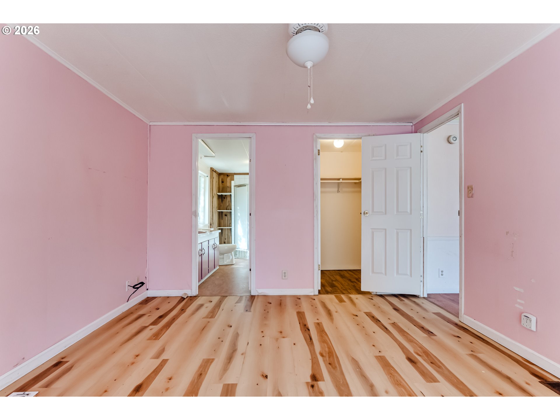 Property photo 16 of 38