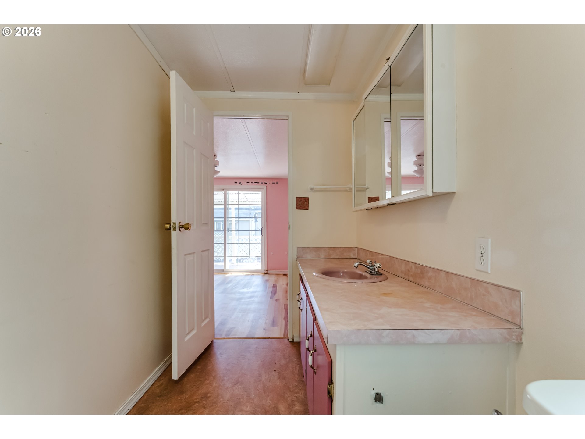 Property photo 21 of 38