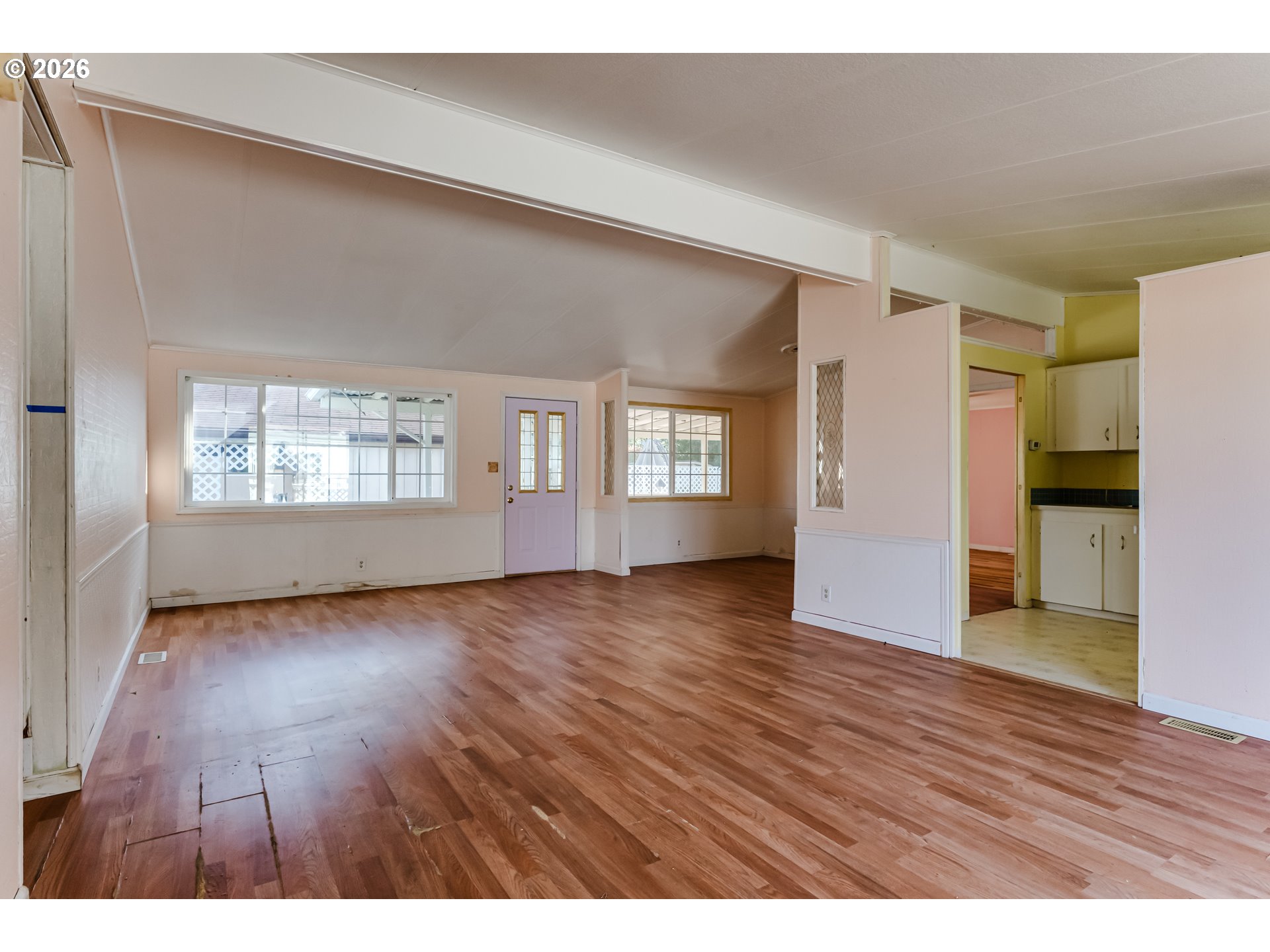 Property photo 5 of 38