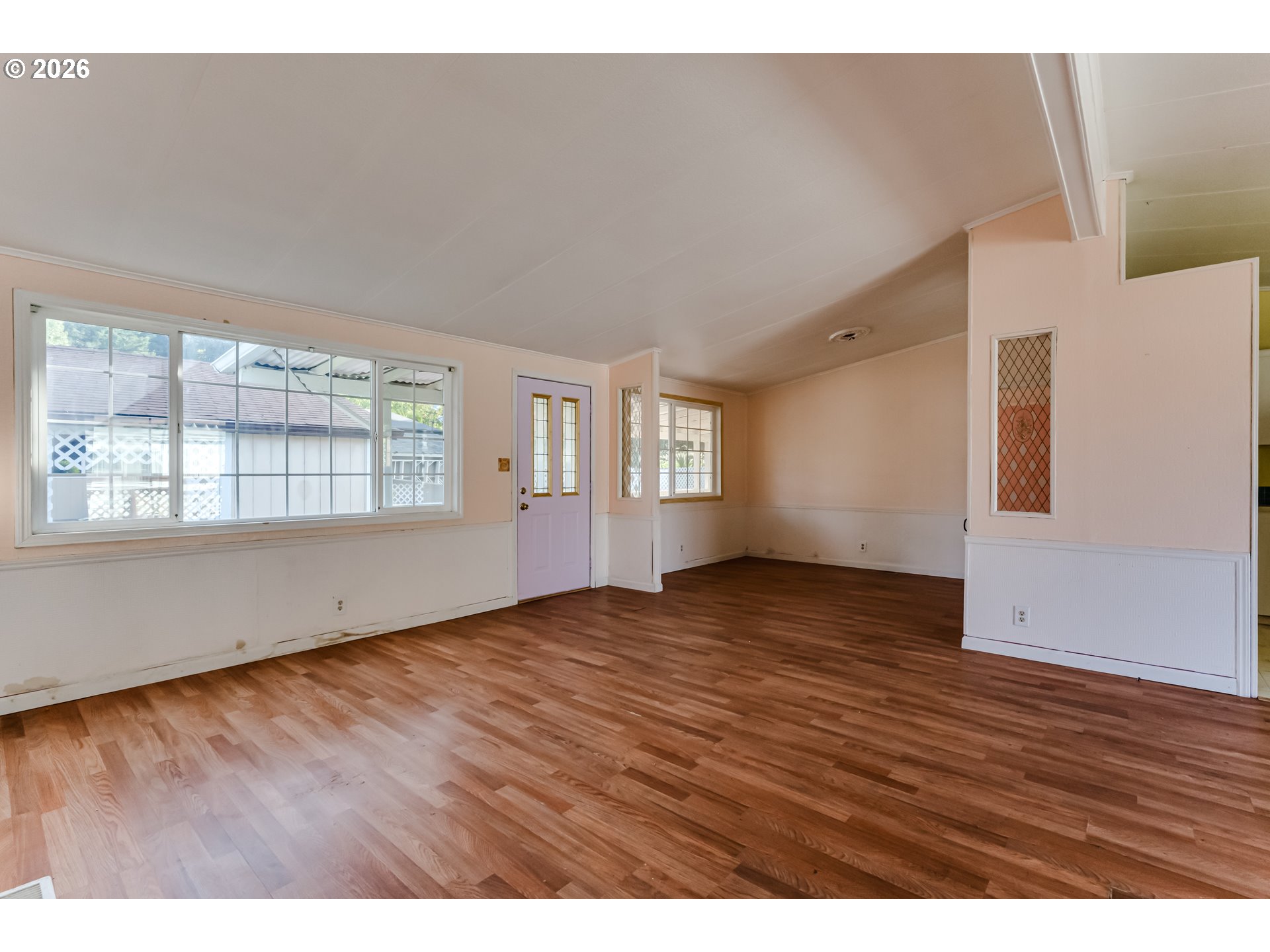 Property photo 6 of 38